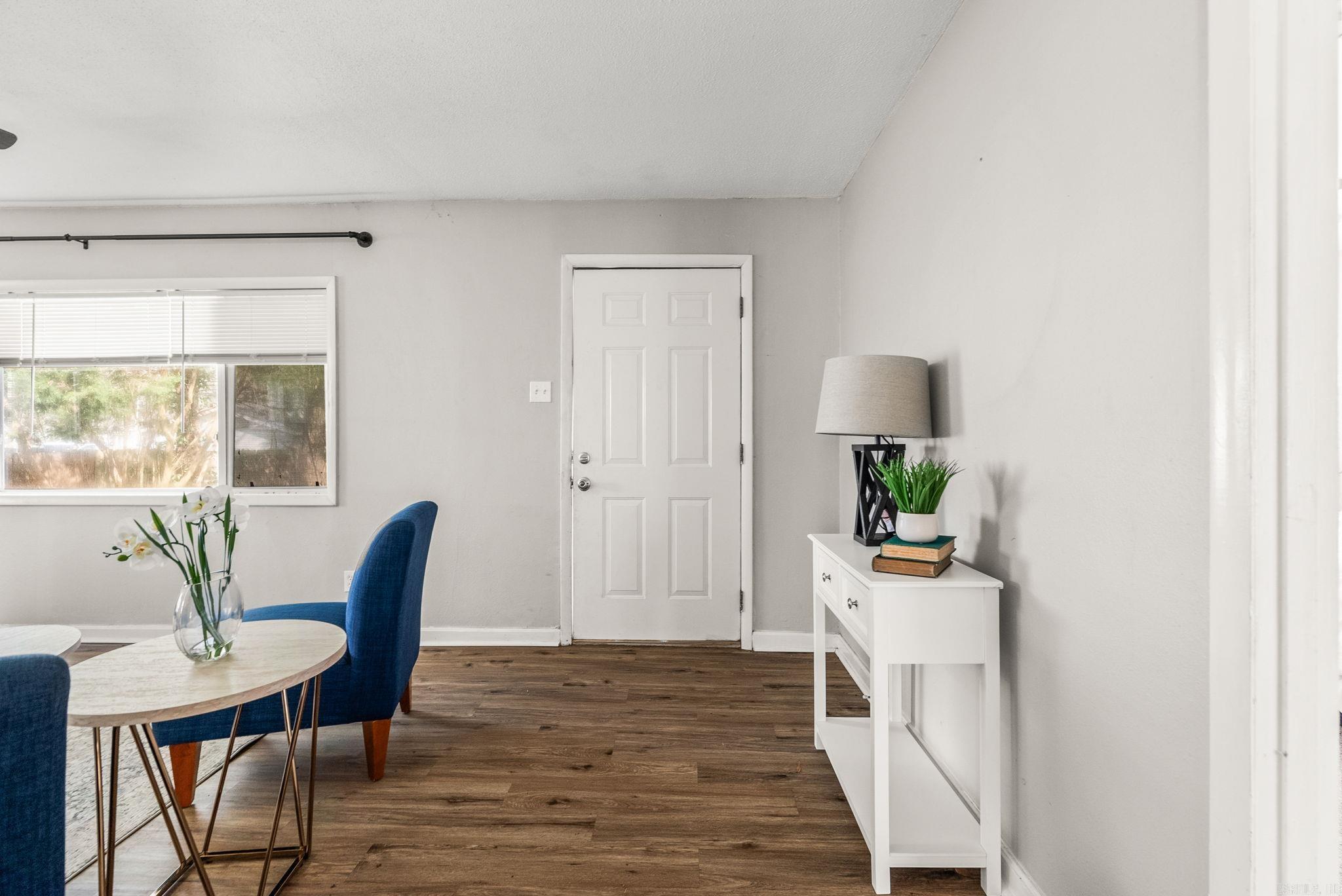 ORIGINAL TOWN-BRYANT - Residential