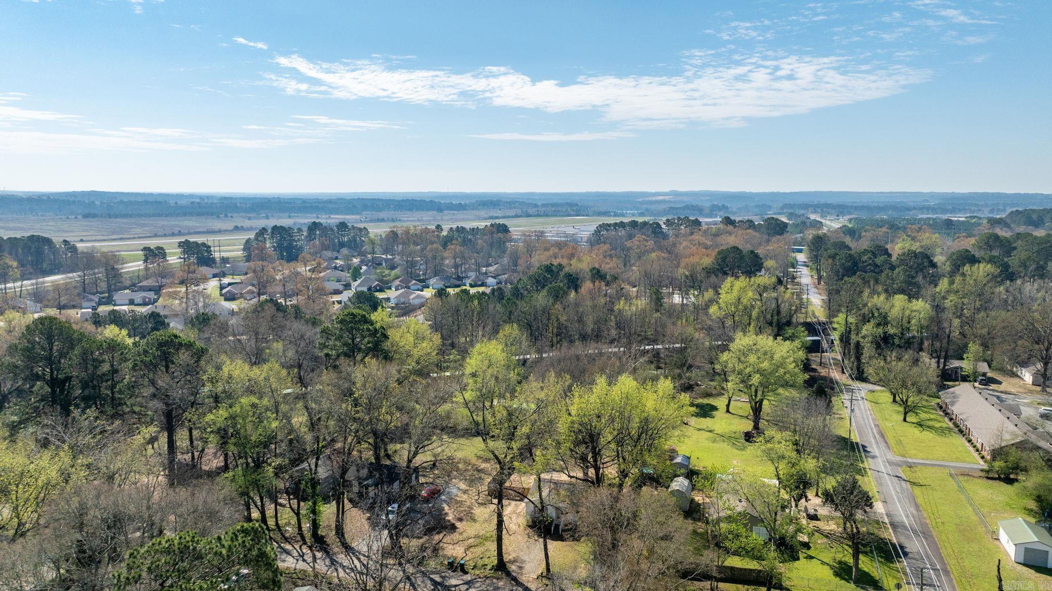 ORIGINAL TOWN-BRYANT - Residential