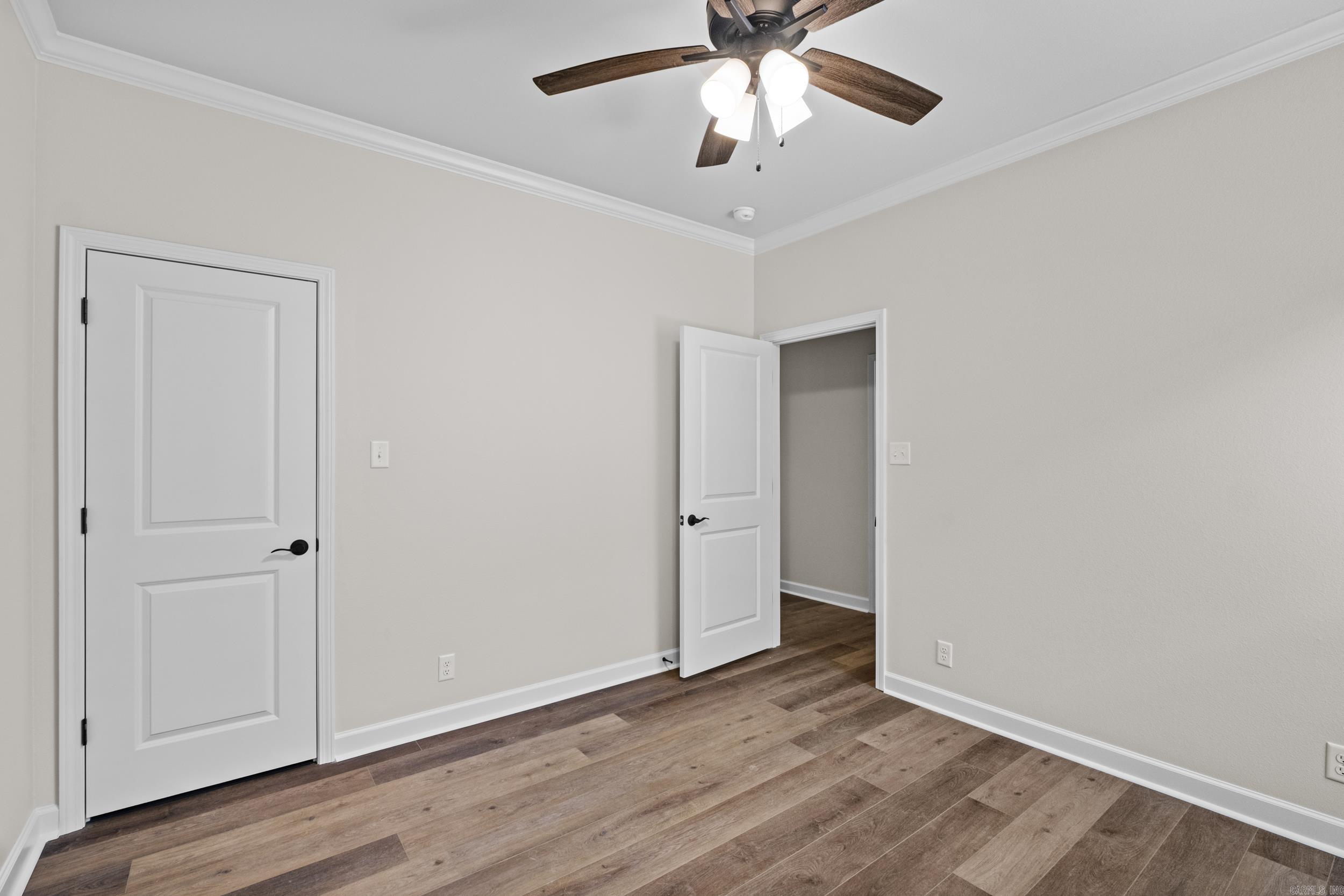 WANDERING RIDGE - Residential