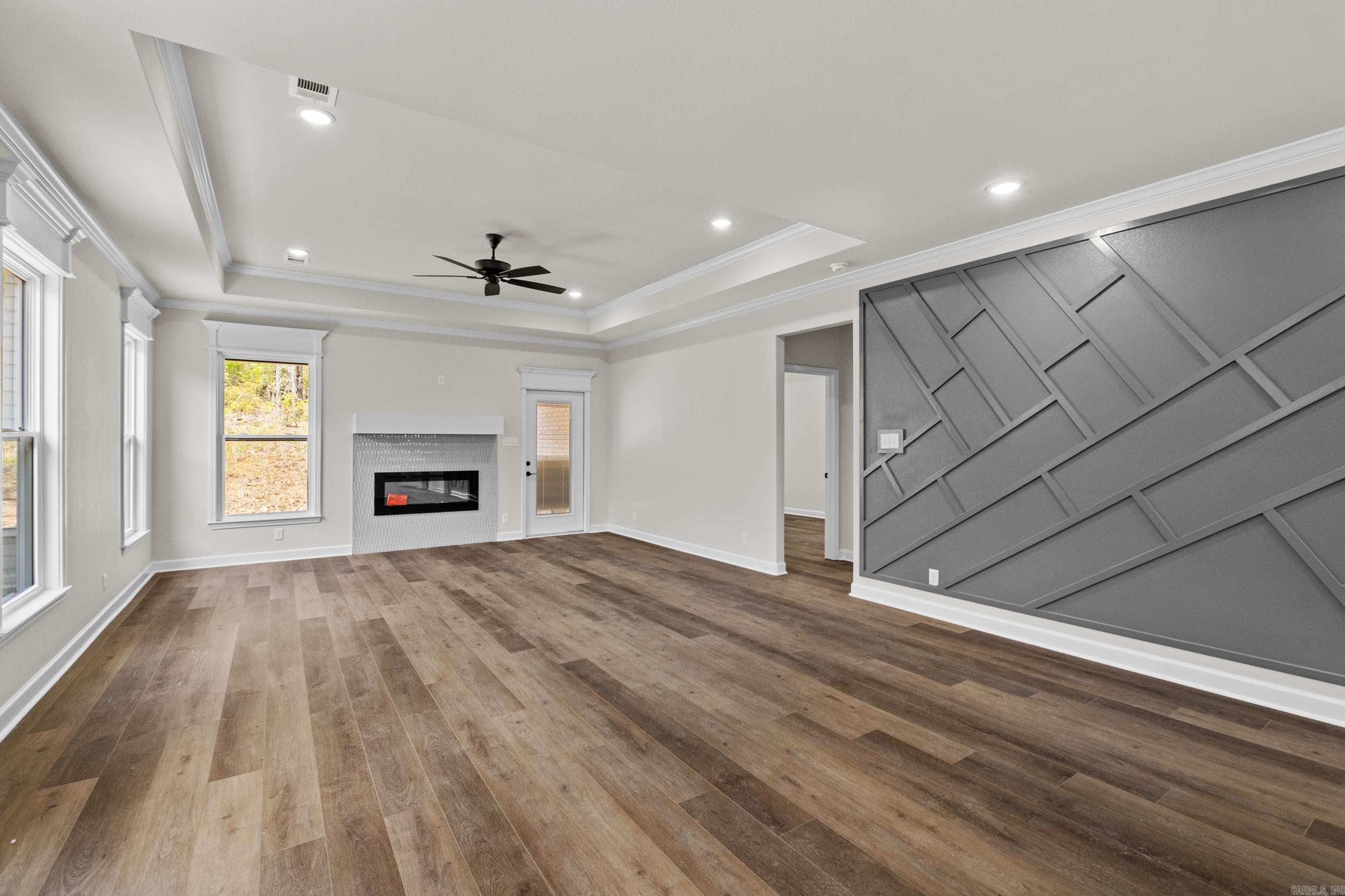 WANDERING RIDGE - Residential