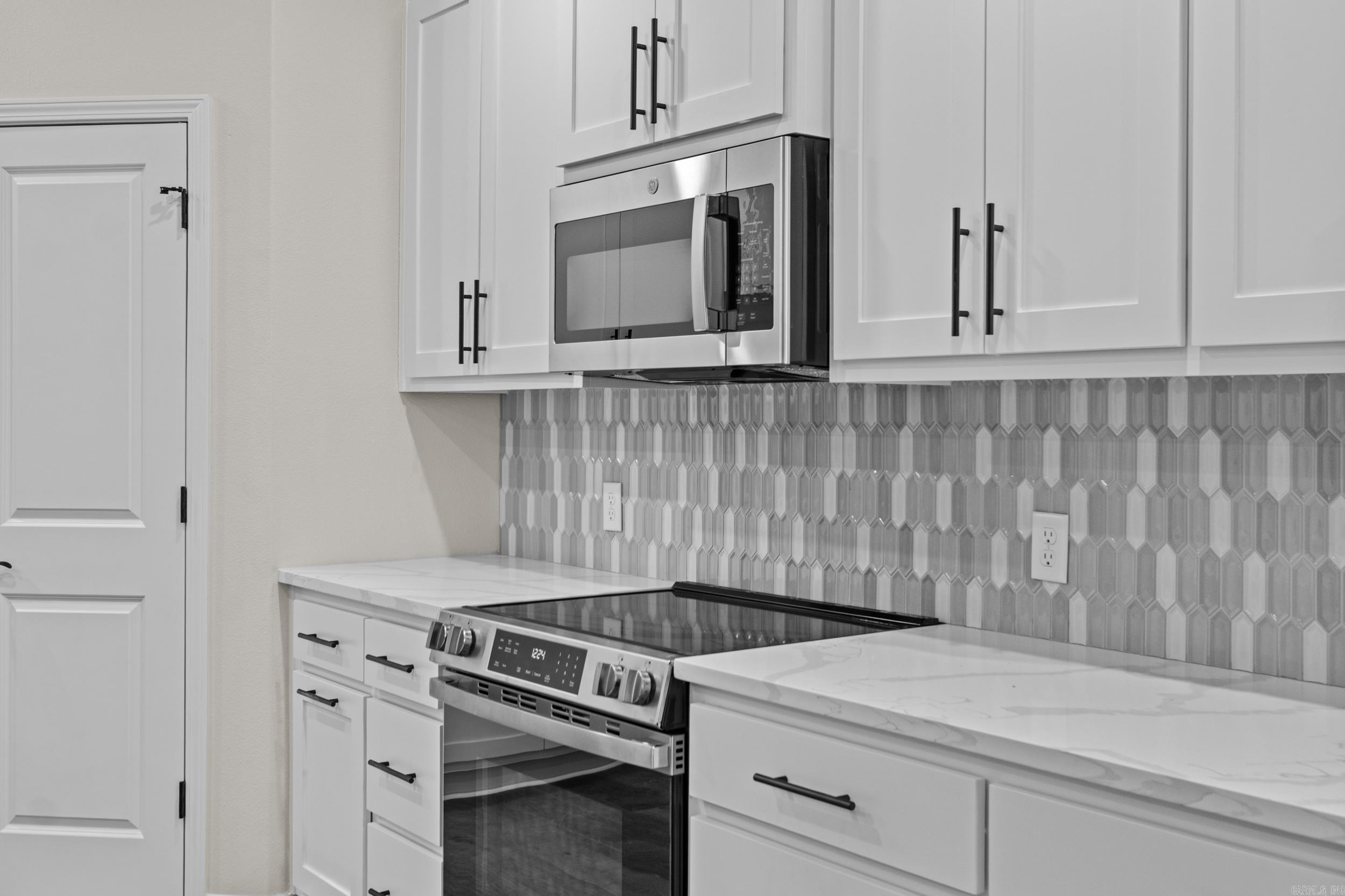 WANDERING RIDGE - Residential