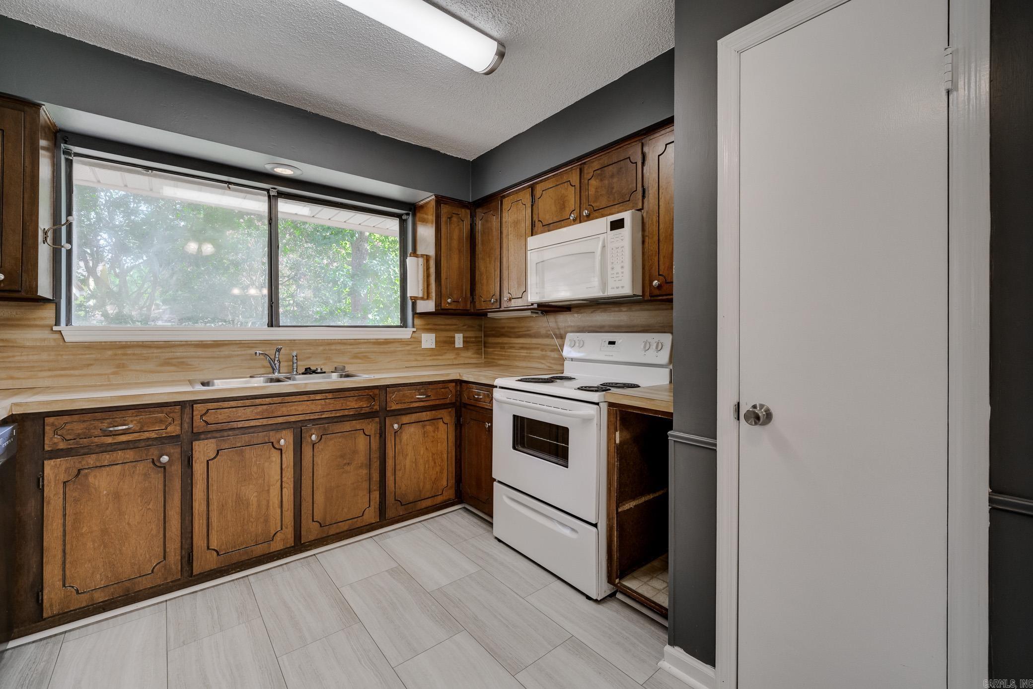 Tucker Creek - Residential