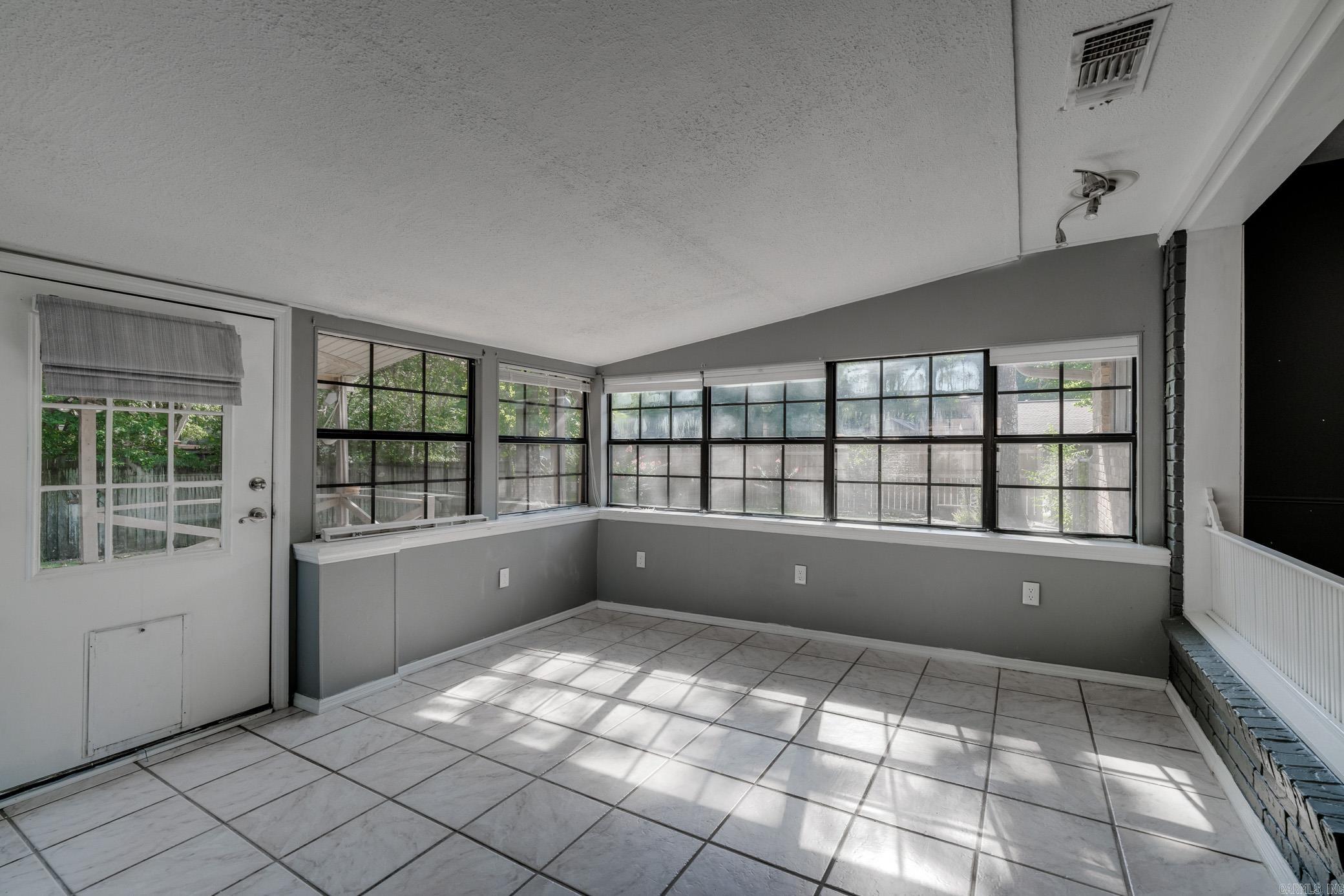 Tucker Creek - Residential