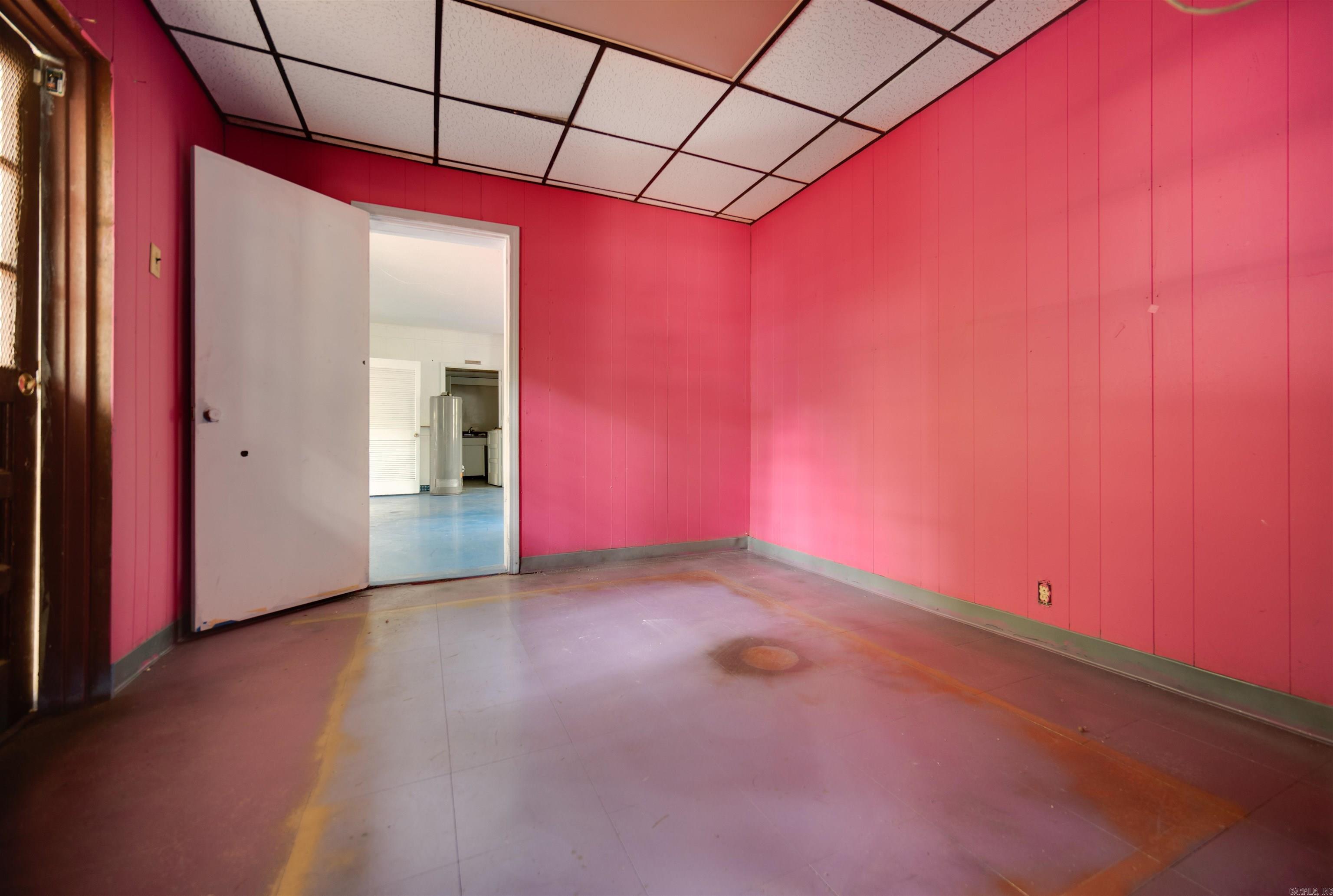 Clovedale - Commercial Sale