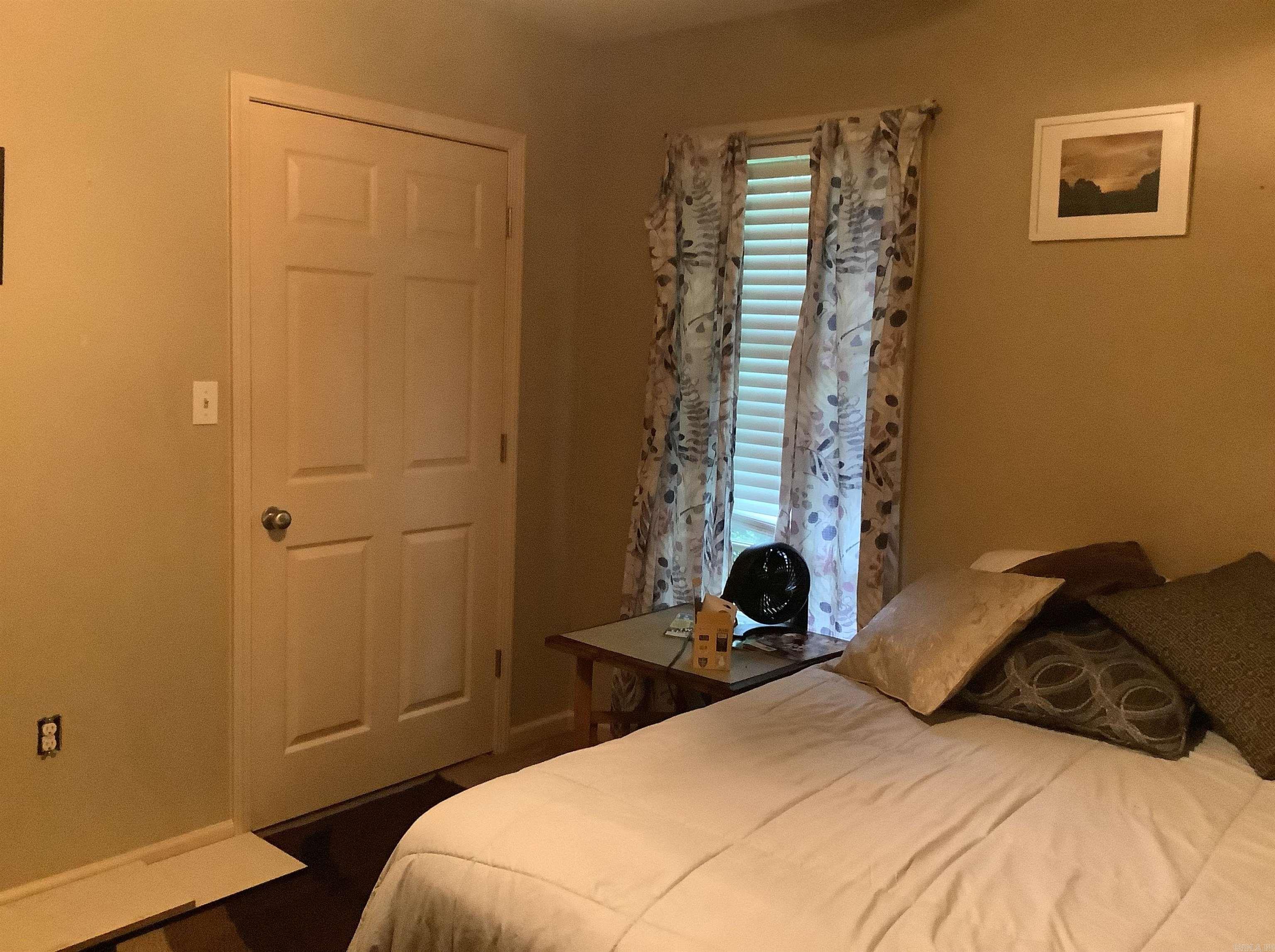 SKYLINE MEADOWS - Residential