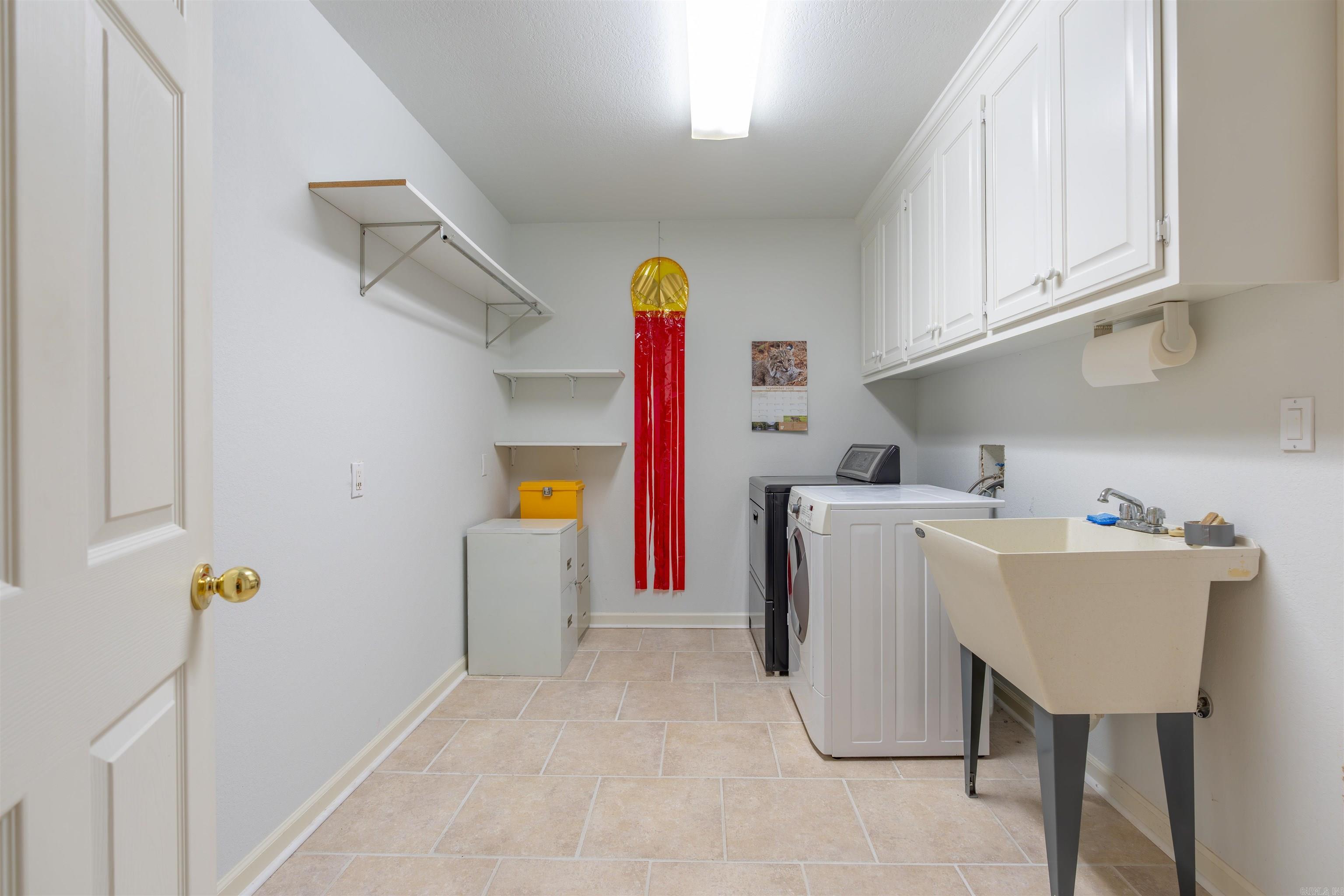 Salvatierra - Residential
