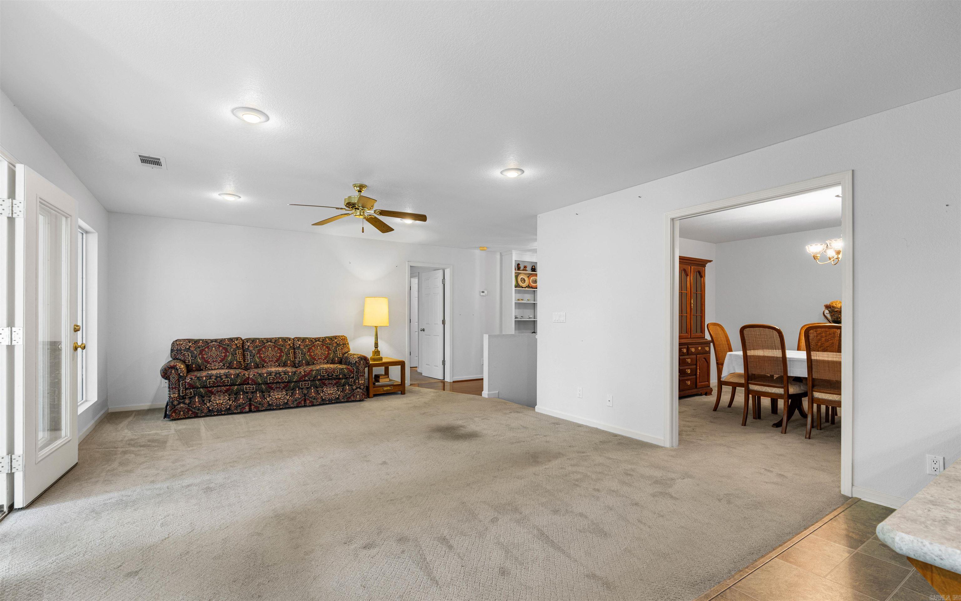 Salvatierra - Residential