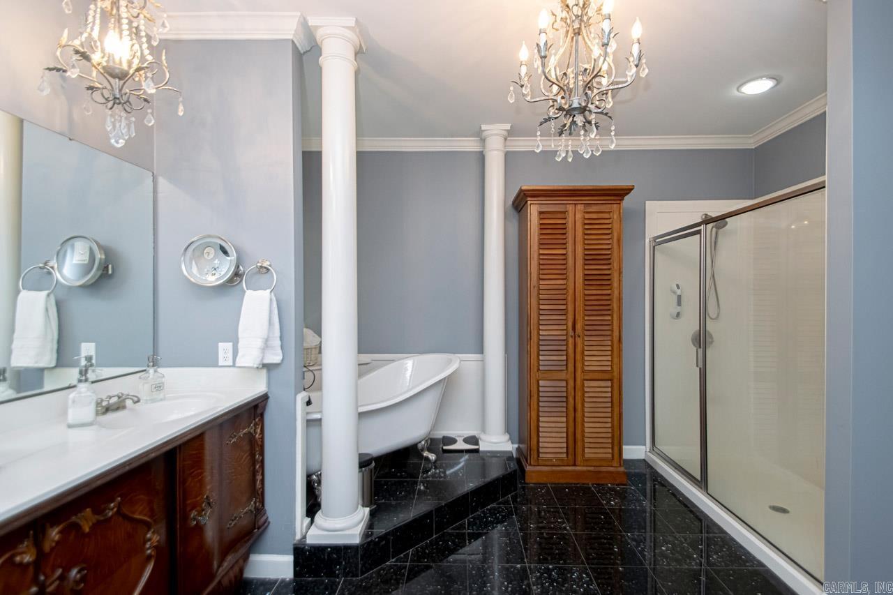 OAKWOOD ESTATES - Residential