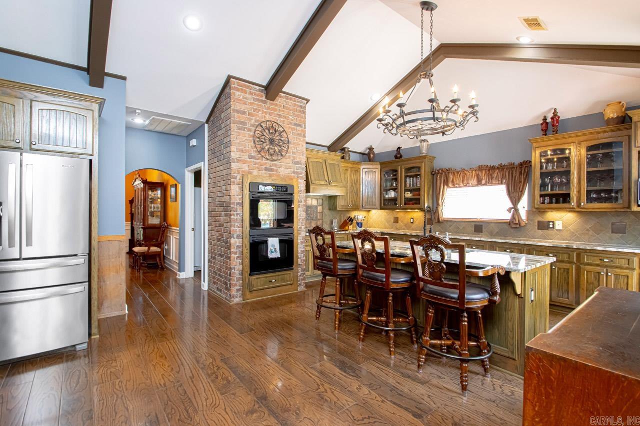 OAKWOOD ESTATES - Residential