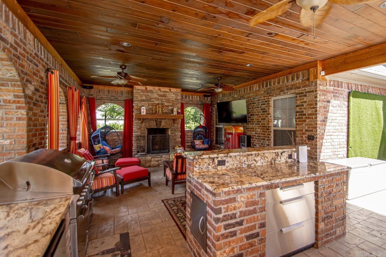 OAKWOOD ESTATES - Residential