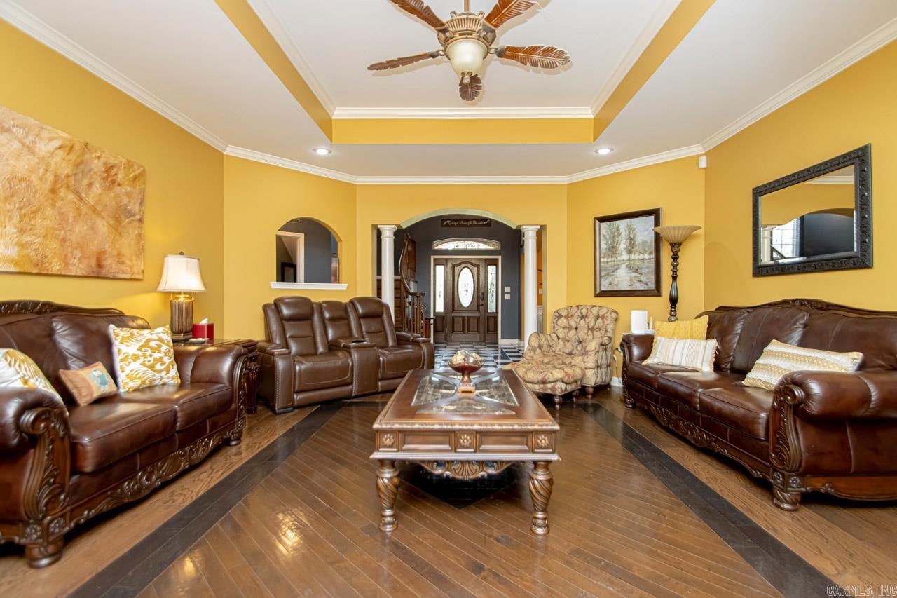 OAKWOOD ESTATES - Residential