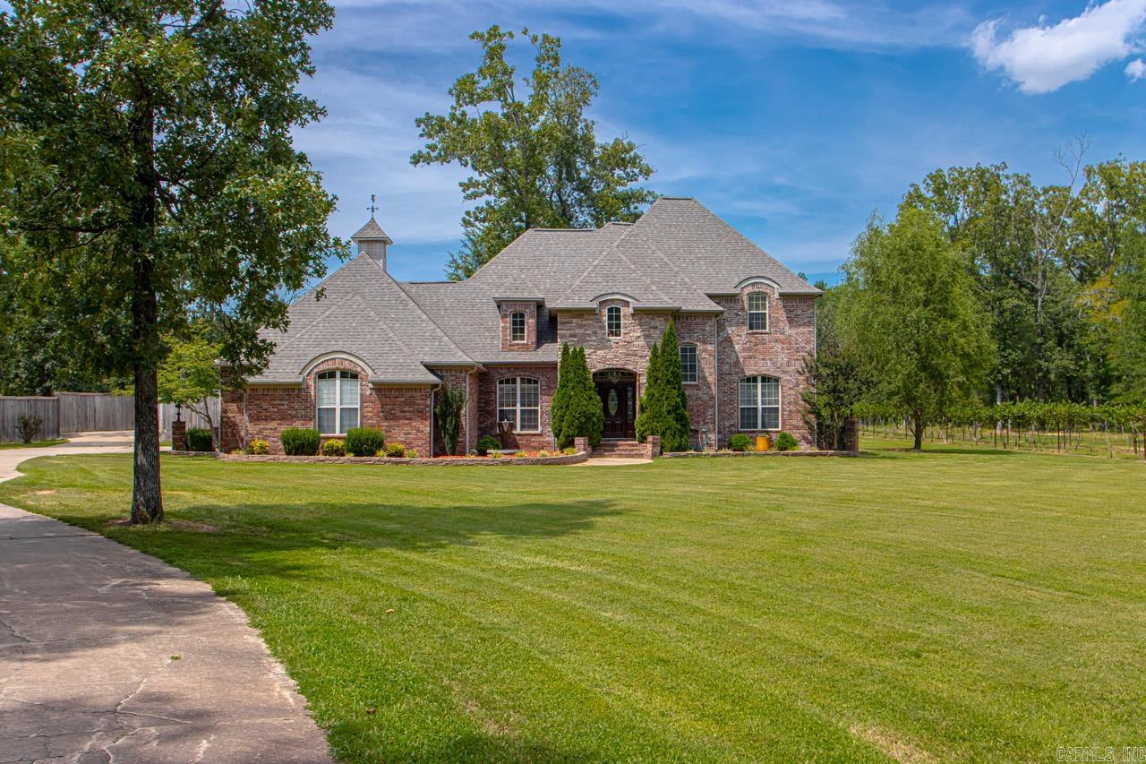 OAKWOOD ESTATES - Residential