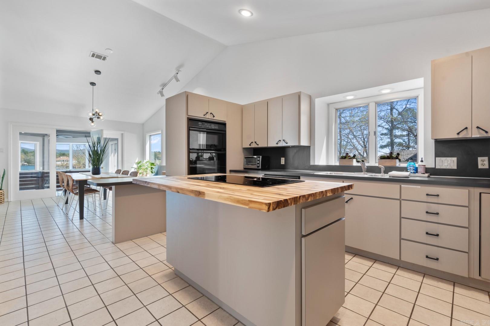 Tanglewood - Residential