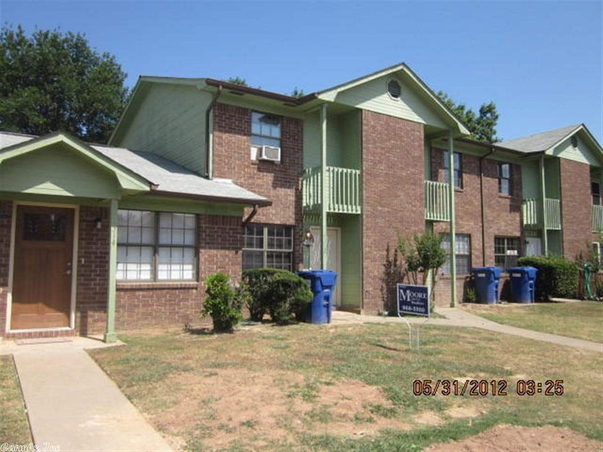 This two bedroom, two bath condo is waiting on you to call it home. Book an appointment to see it today!