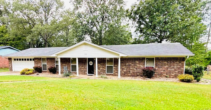 3 bed/2bath, 2,215 sq. ft one level Home that includes a 500 sq. ft glass sunroom in wonderful Brownwood subdivision and walking distance to Caldwell Elementary school. Spacious, open kitchen and living room, plus a separate formal dining area and secondary living/entertainment room. 2 car garage that includes excellent additional storage, over-sized deck and there is also an attached storage shed in back. Updates include: LVP flooring, interior paint and light/plumbing fixtures. Large, flat backyard and there is not a fence. Tenant pays all utilities. Agents see Confidential remarks.