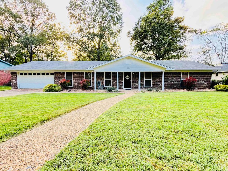 3 bed/2bath, 2,215 sq. ft one level Home that includes a 500 sq. ft glass sunroom in wonderful Brownwood subdivision and walking distance to Caldwell Elementary school. Spacious, open kitchen and living room, plus a separate formal dining area and secondary living/entertainment room. 2 car garage that includes excellent additional storage, over-sized deck and there is also an attached storage shed in back. Updates include: LVP flooring, interior paint and light/plumbing fixtures. Large, flat backyard and there is not a fence. Tenant pays all utilities. Agents see Confidential remarks.