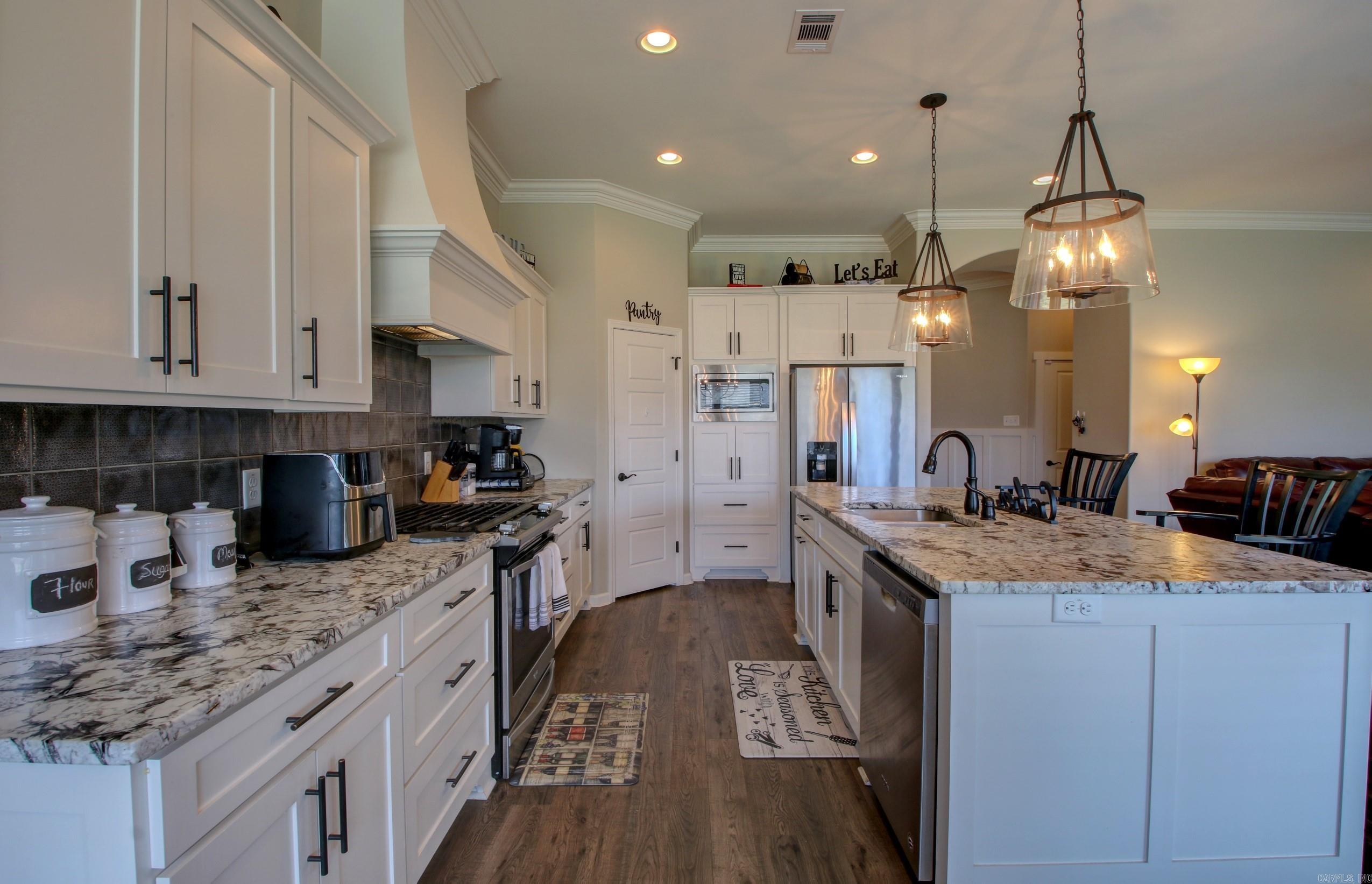 KENSINGTON PLACE - Residential