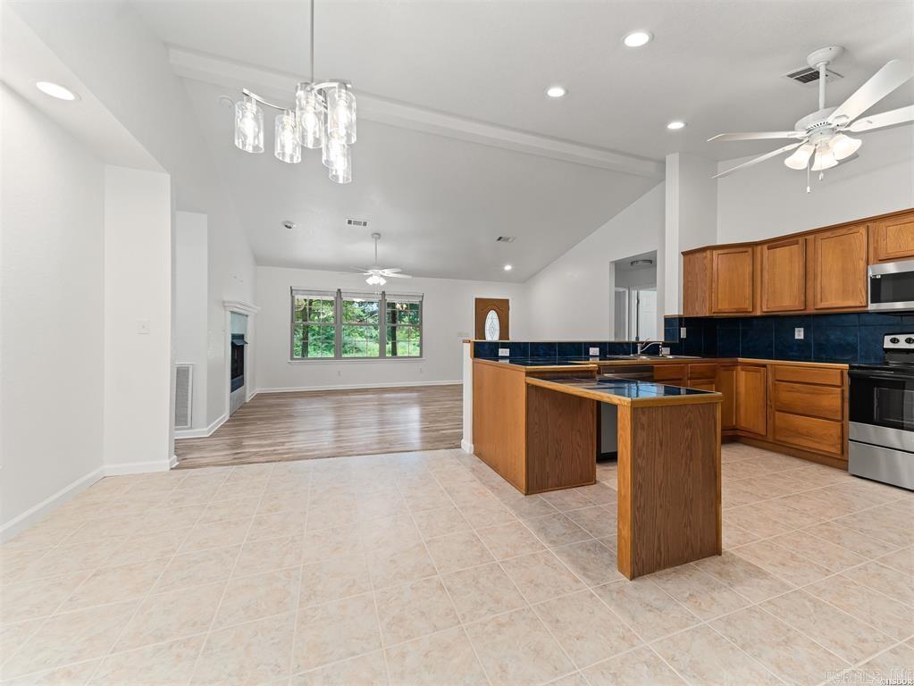 TREASURE ISLE 8 - Residential