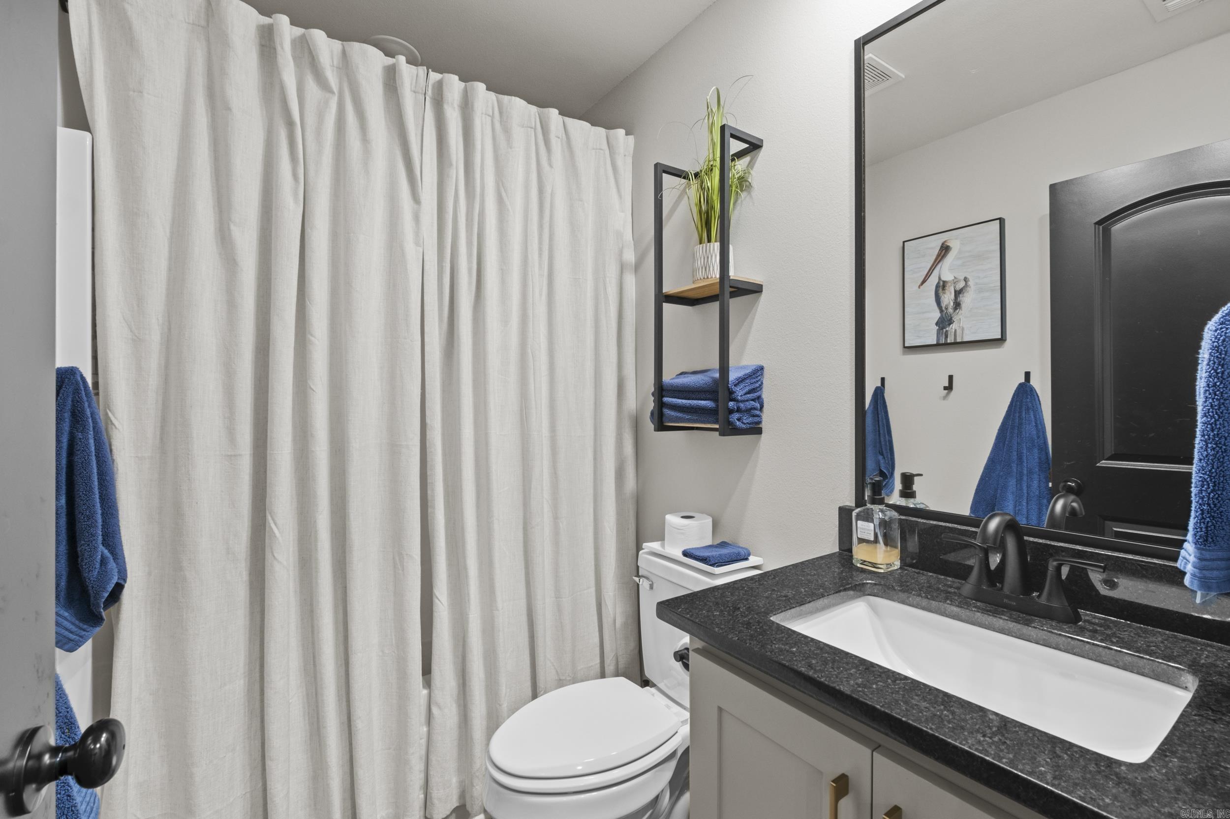 PAW'S PLACE - Residential