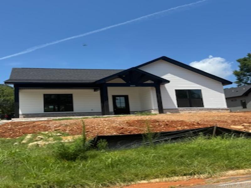 Brand New Construction! Great layout in a well established neighborhood. Luxury Vinyl and tile floors, granite counter tops, gas range and fireplace, rear load garage. A must see quality construction at a great price!