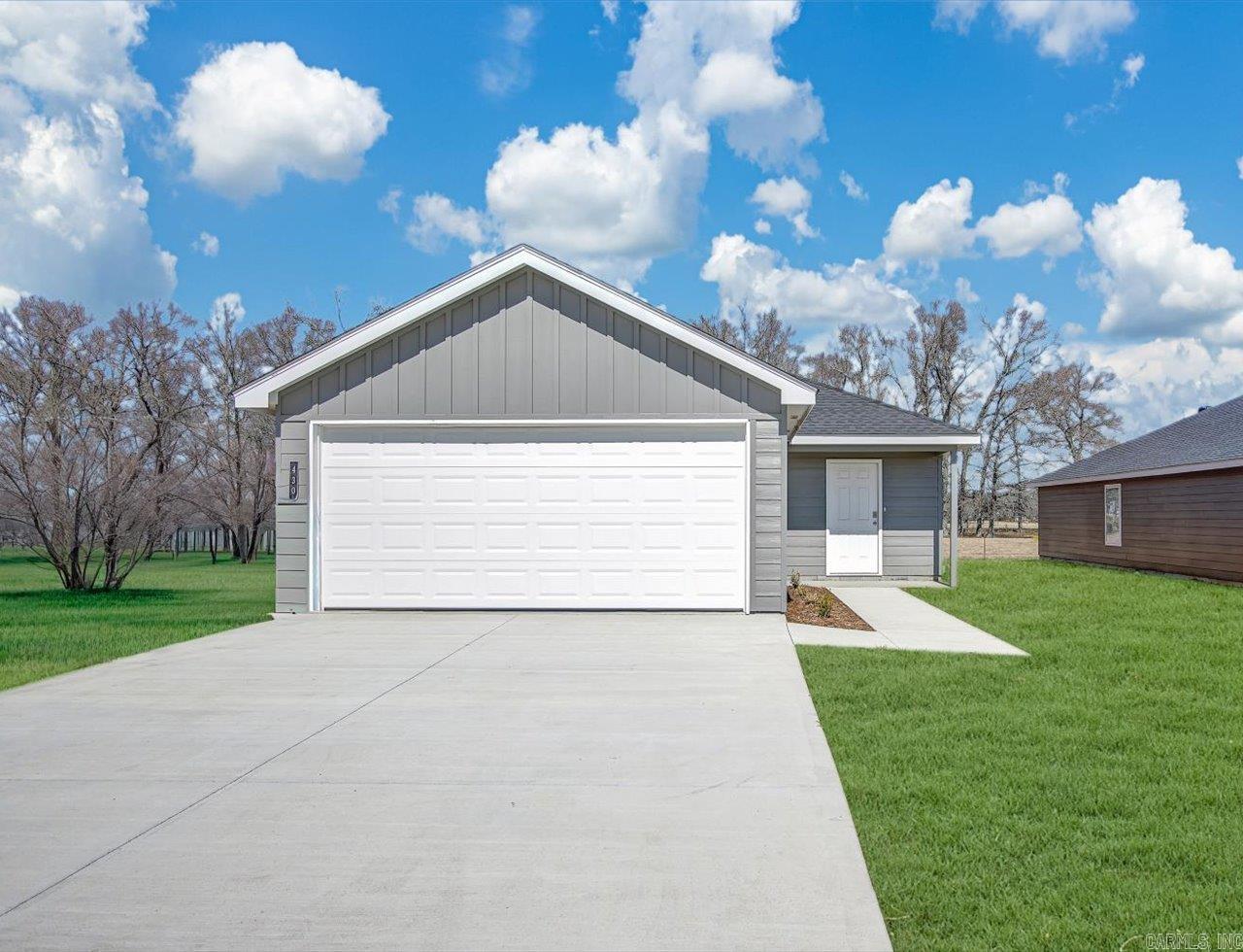 MOONLIGHT MEADOWS PHASE 1 - Residential