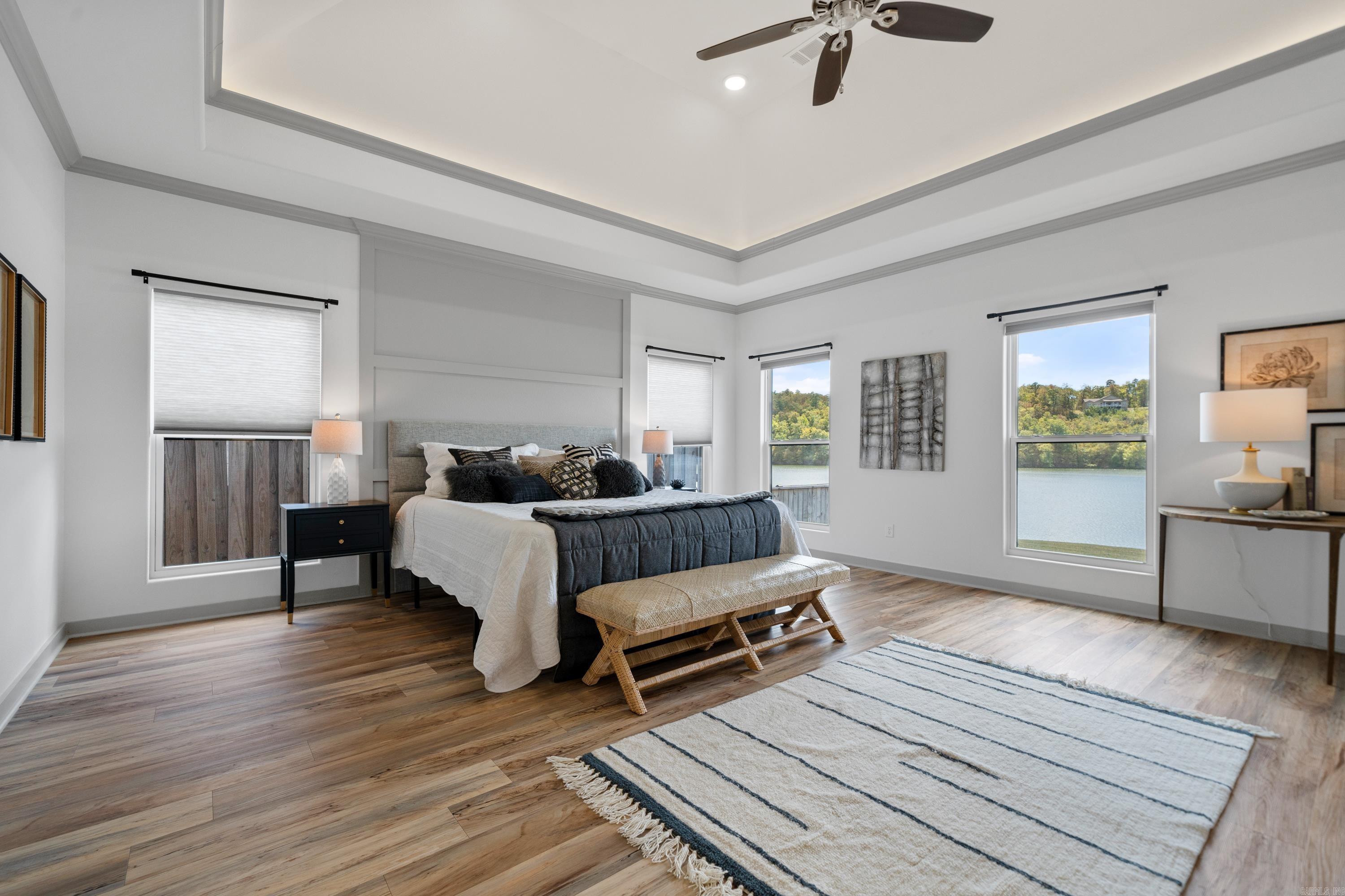 Lakeside Gardens - Residential