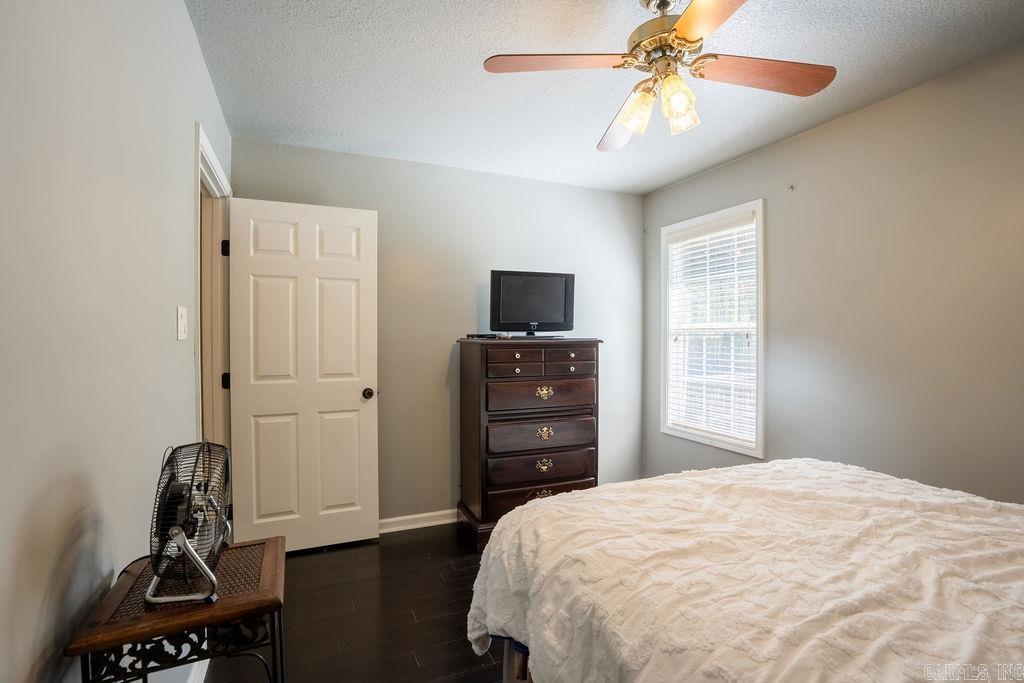 SKYPOINT ESTATES - LAKE - Residential