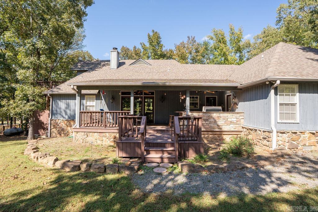SKYPOINT ESTATES - LAKE - Residential
