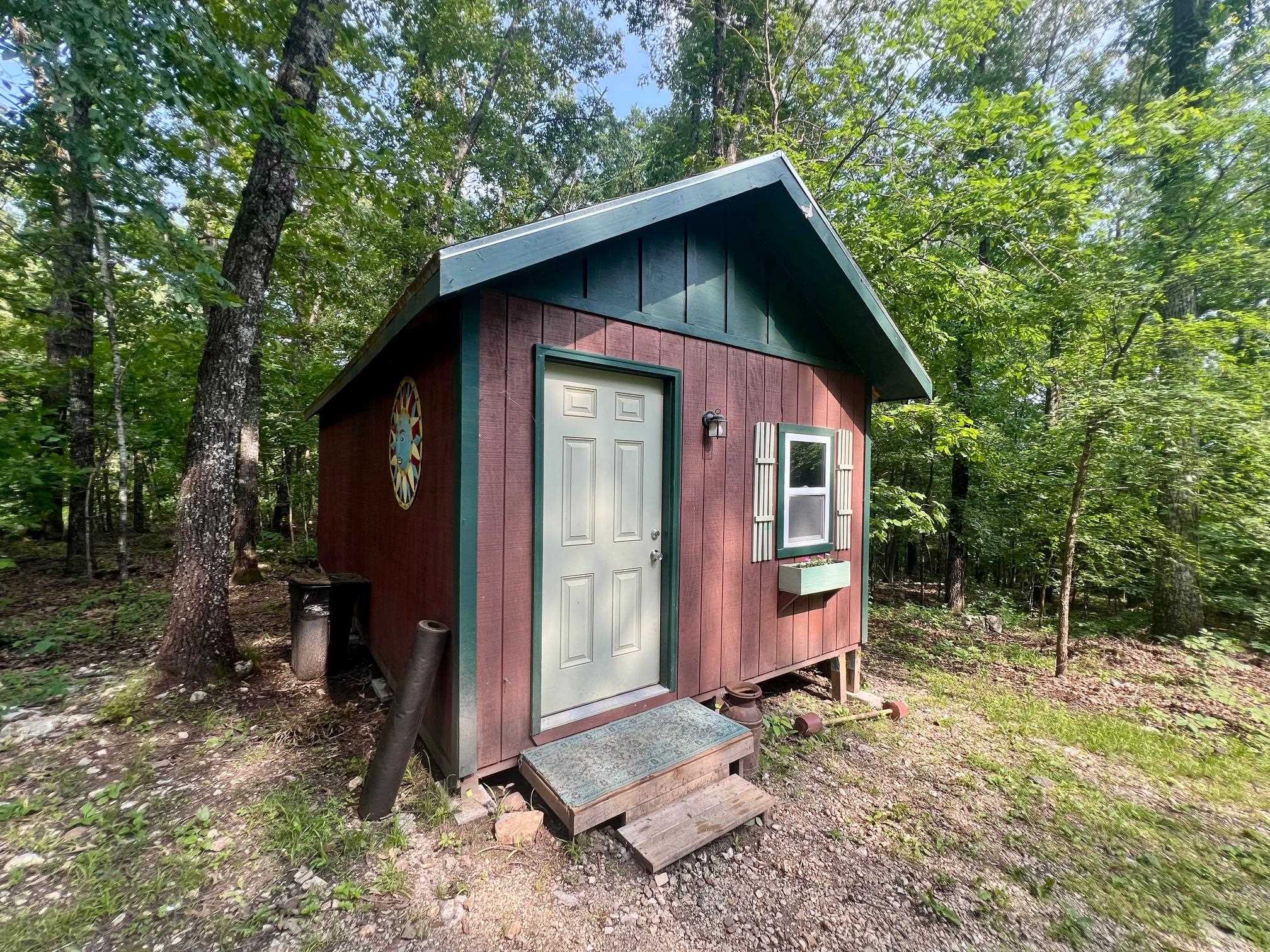 White Horse Mountain - Residential