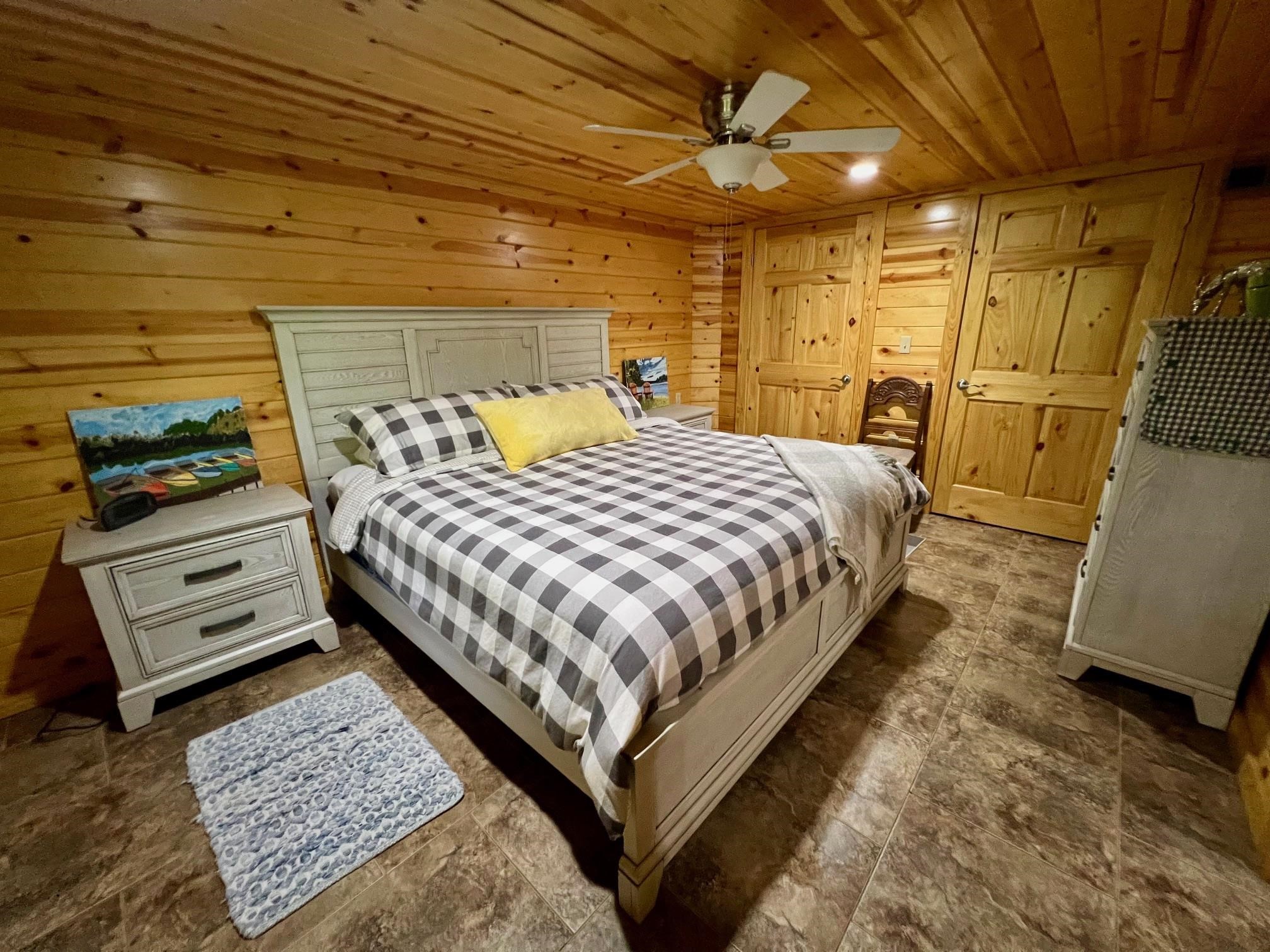 White Horse Mountain - Residential