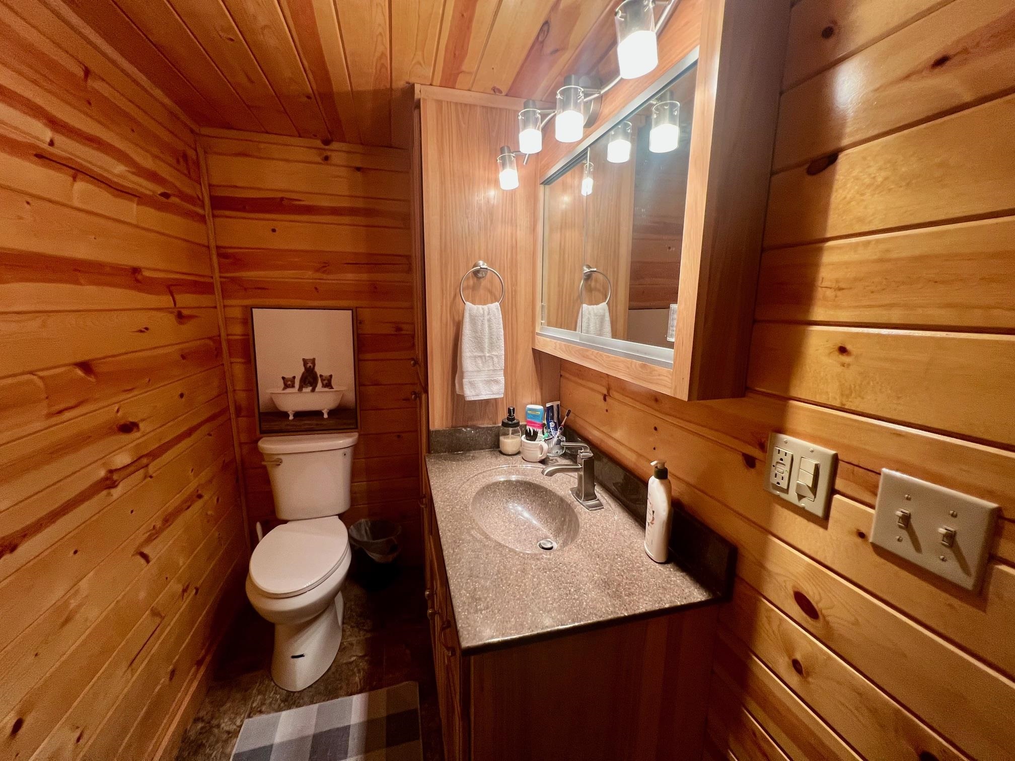 White Horse Mountain - Residential