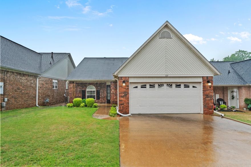 This adorable 3/2 Garden Home in the quiet community of Weston Estates offers an open floor plan for easy living.  The family room has a gas fireplace and vaulted ceilings and easy access to the sunroom overlooking the spacious private back patio.  The main suite has access to the sunroom and features a large private bath.  The third bedroom is at the front of the home and could easily be used as an office.   This home is convenient to everything Hot Springs has to offer.  Call to see this home today.