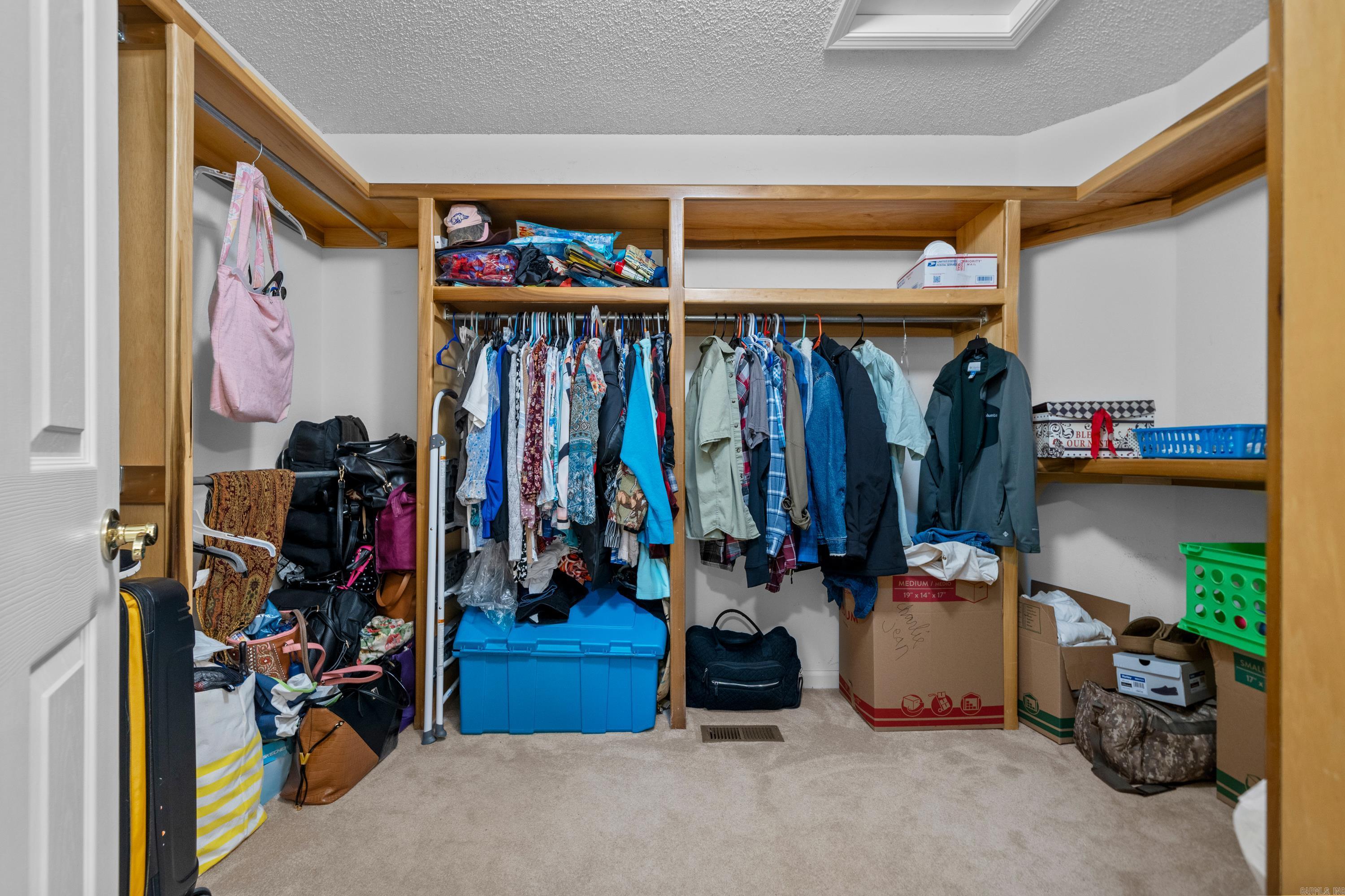 MONTANA - Residential