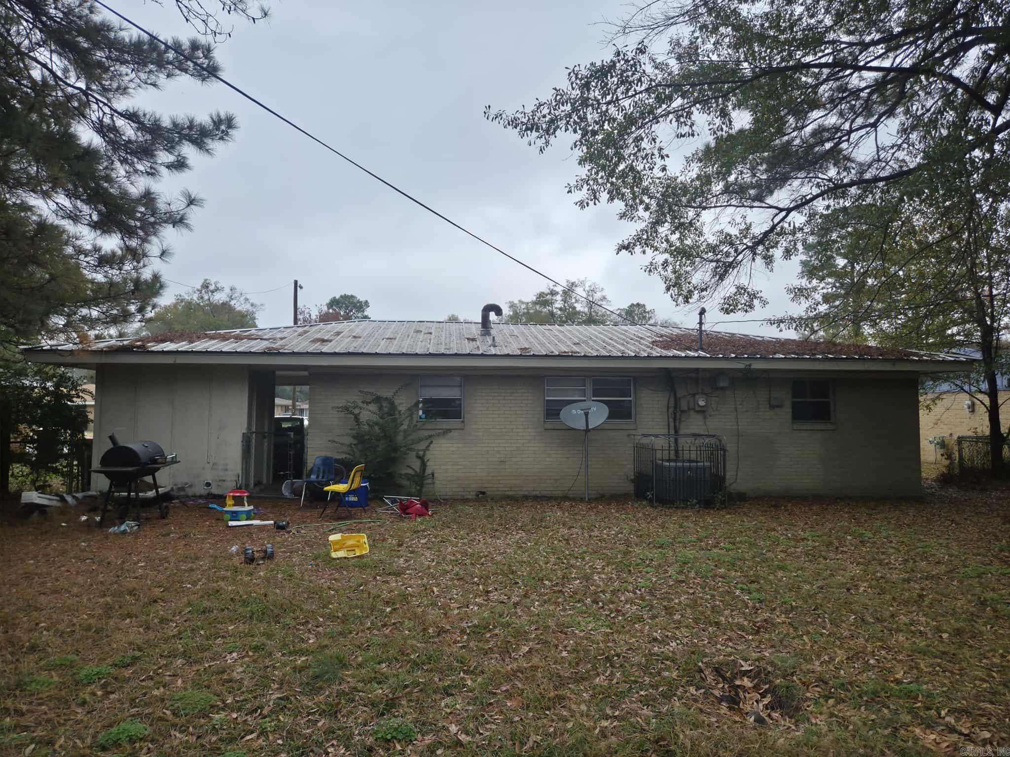 SHADY GROVE - Residential