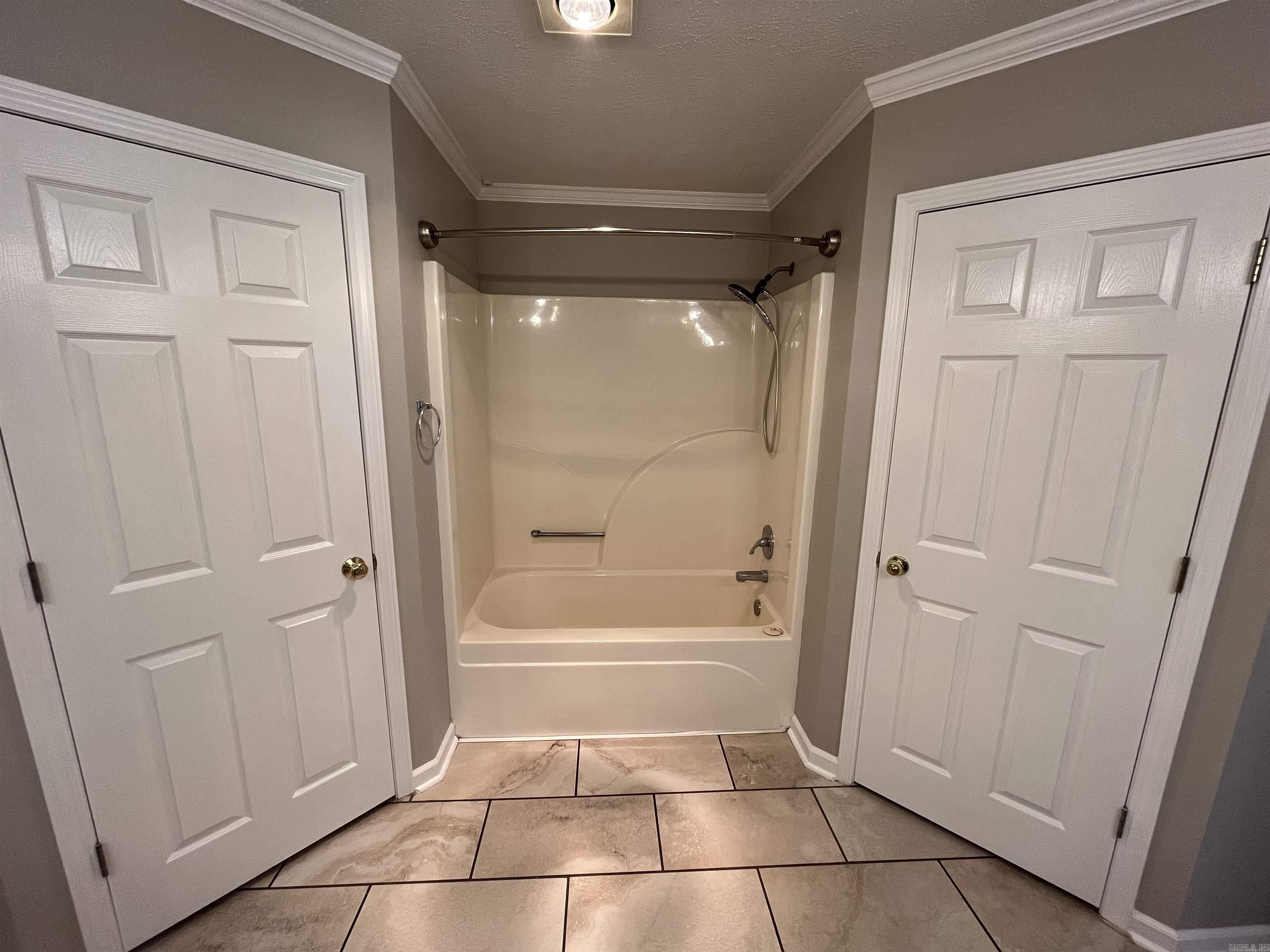 Autumn Estates - Residential Lease