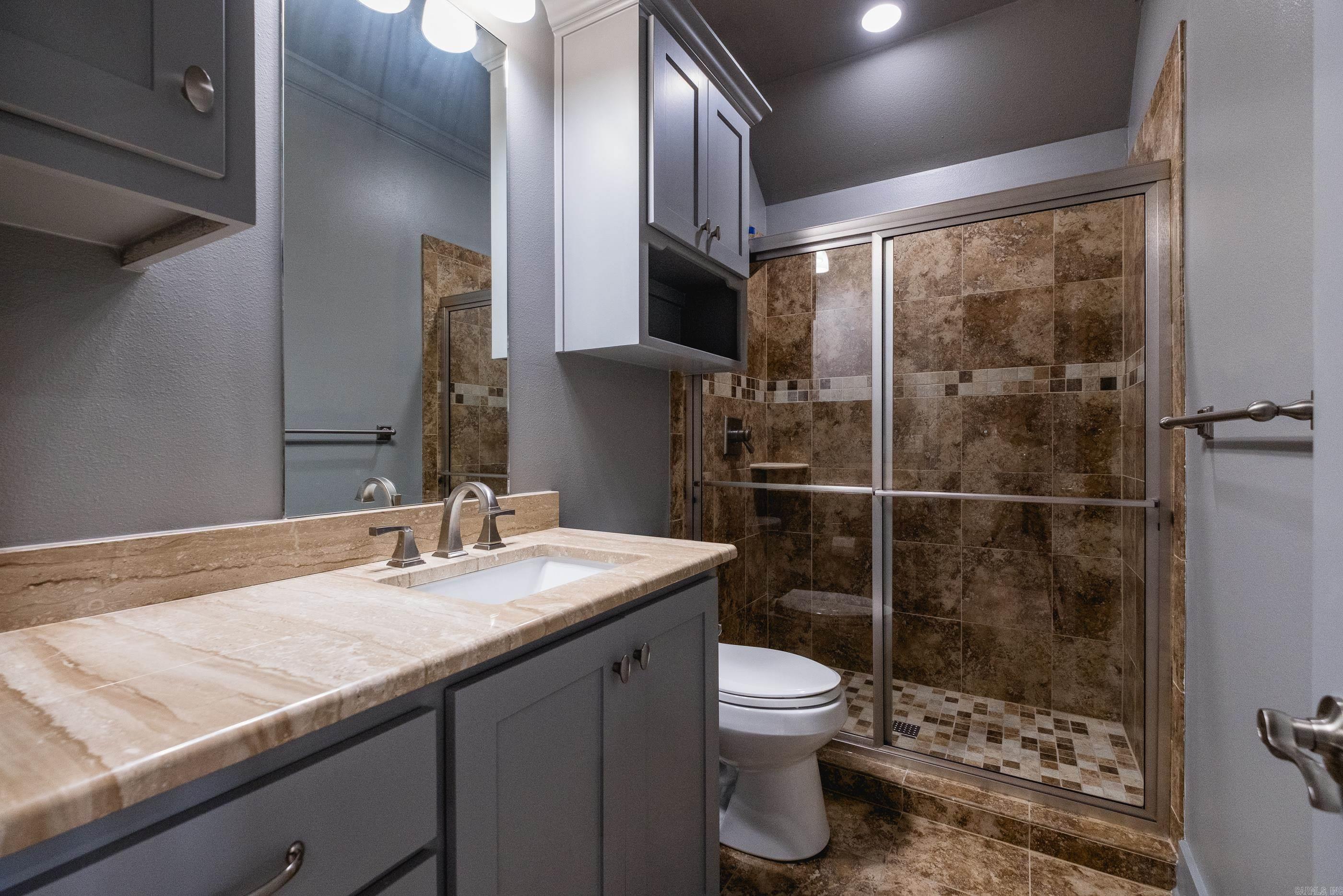 CHENAL VALLEY "MIRAMAR PLACE" - Residential