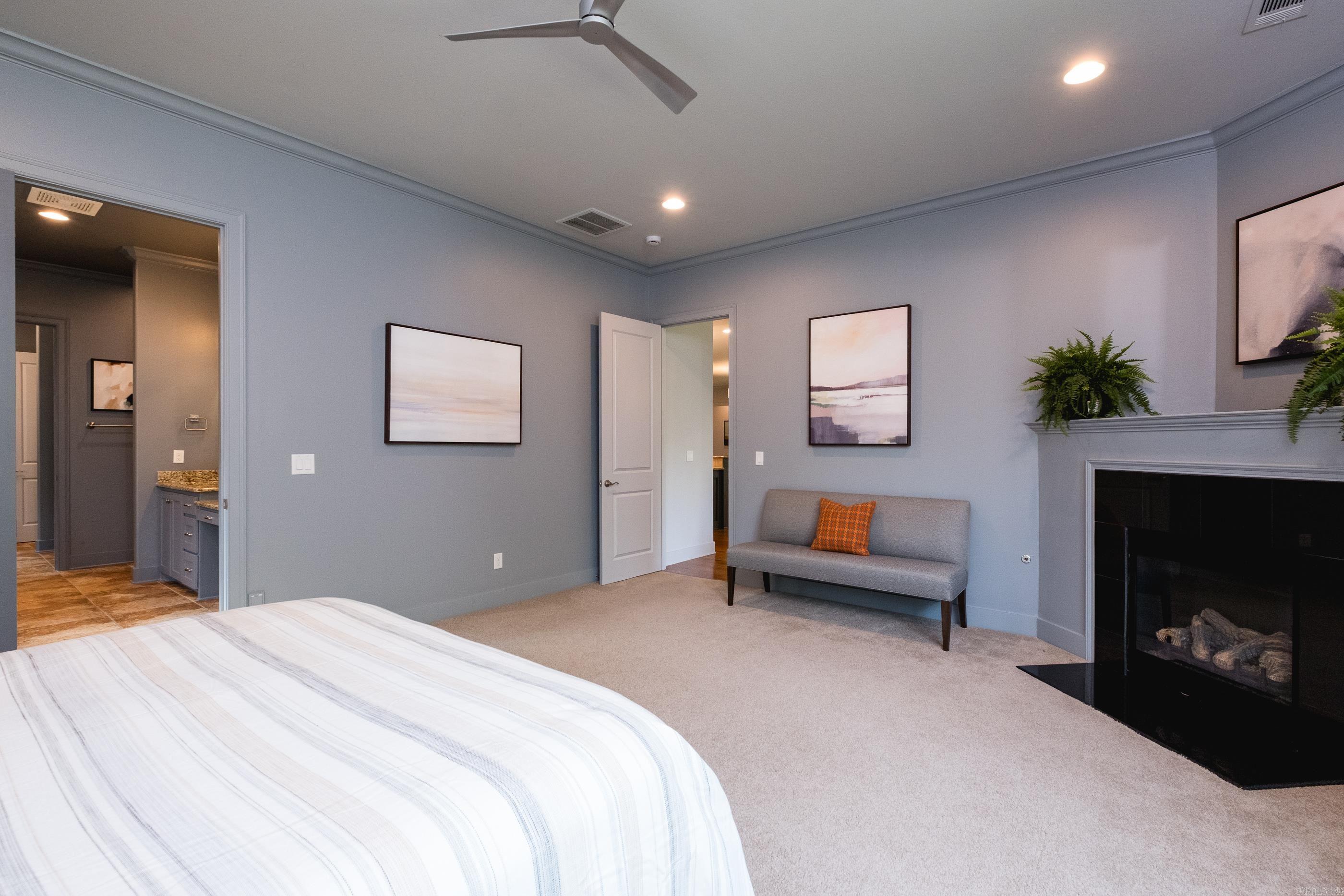CHENAL VALLEY "MIRAMAR PLACE" - Residential