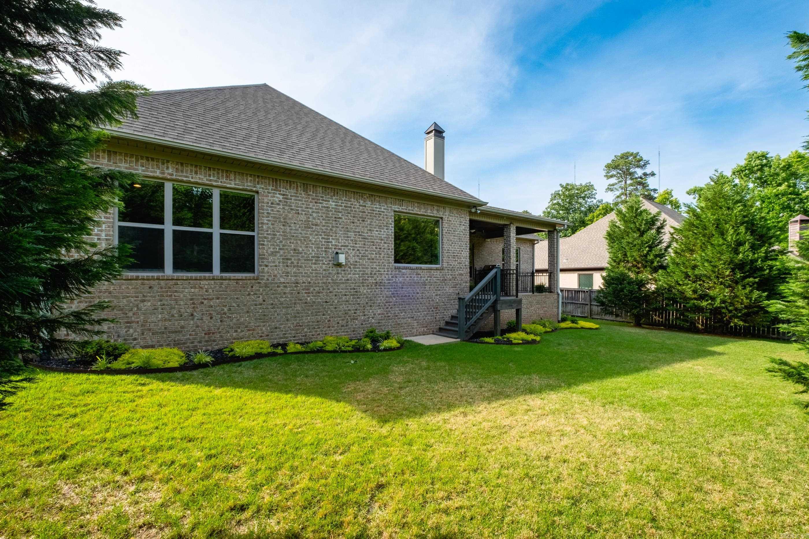CHENAL VALLEY "MIRAMAR PLACE" - Residential