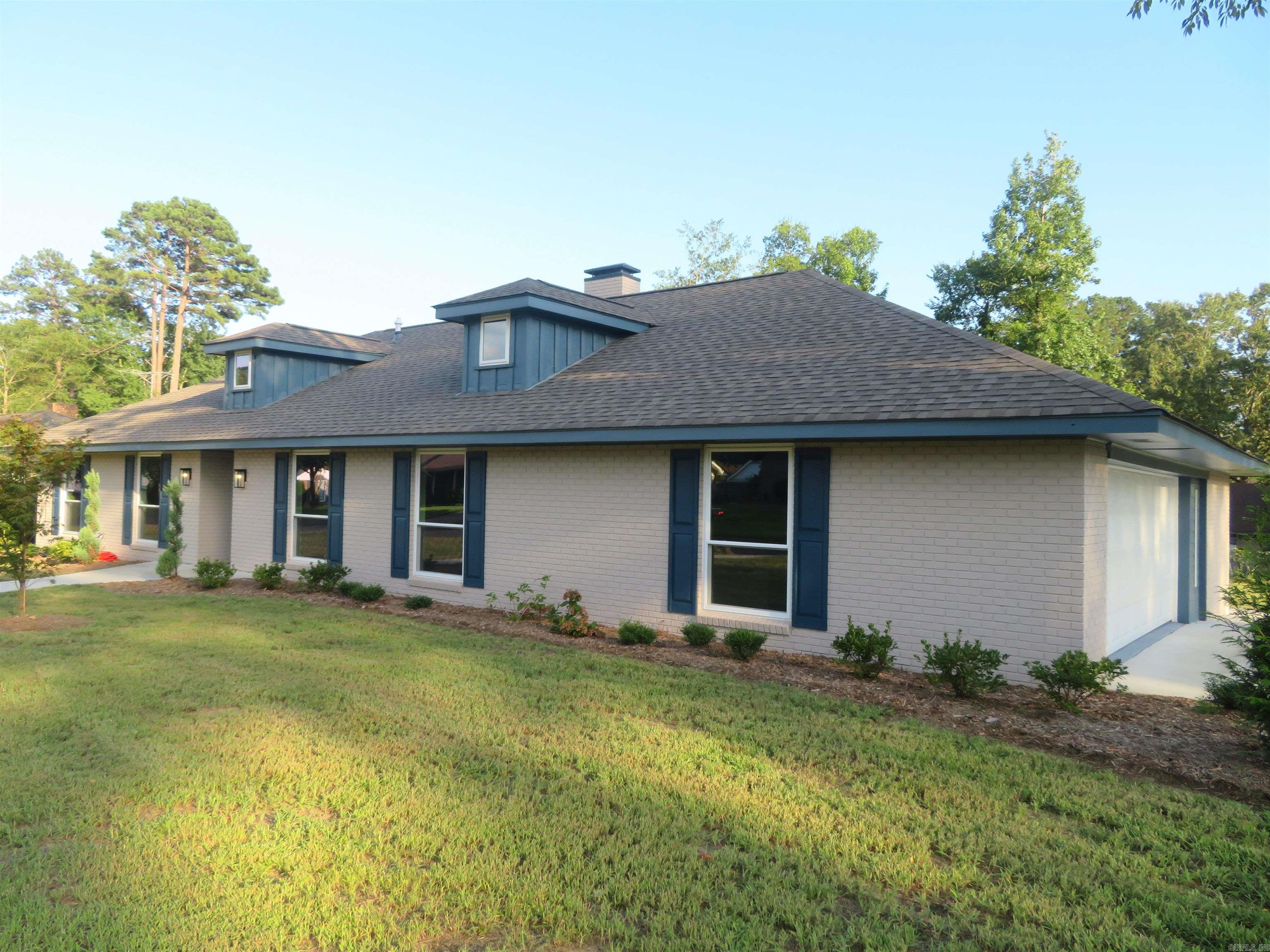LEEWOOD ADDN - Residential