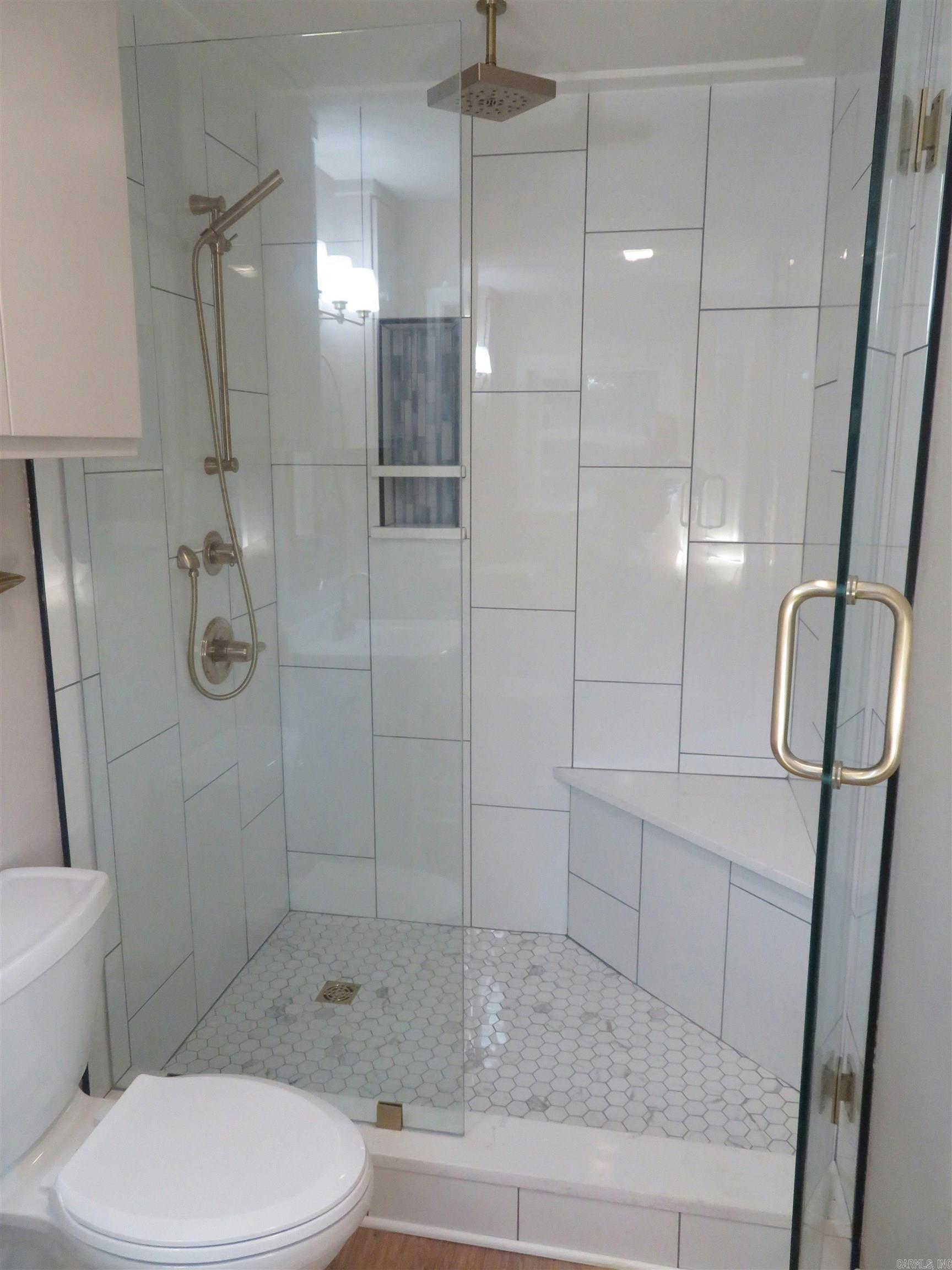 LEEWOOD ADDN - Residential