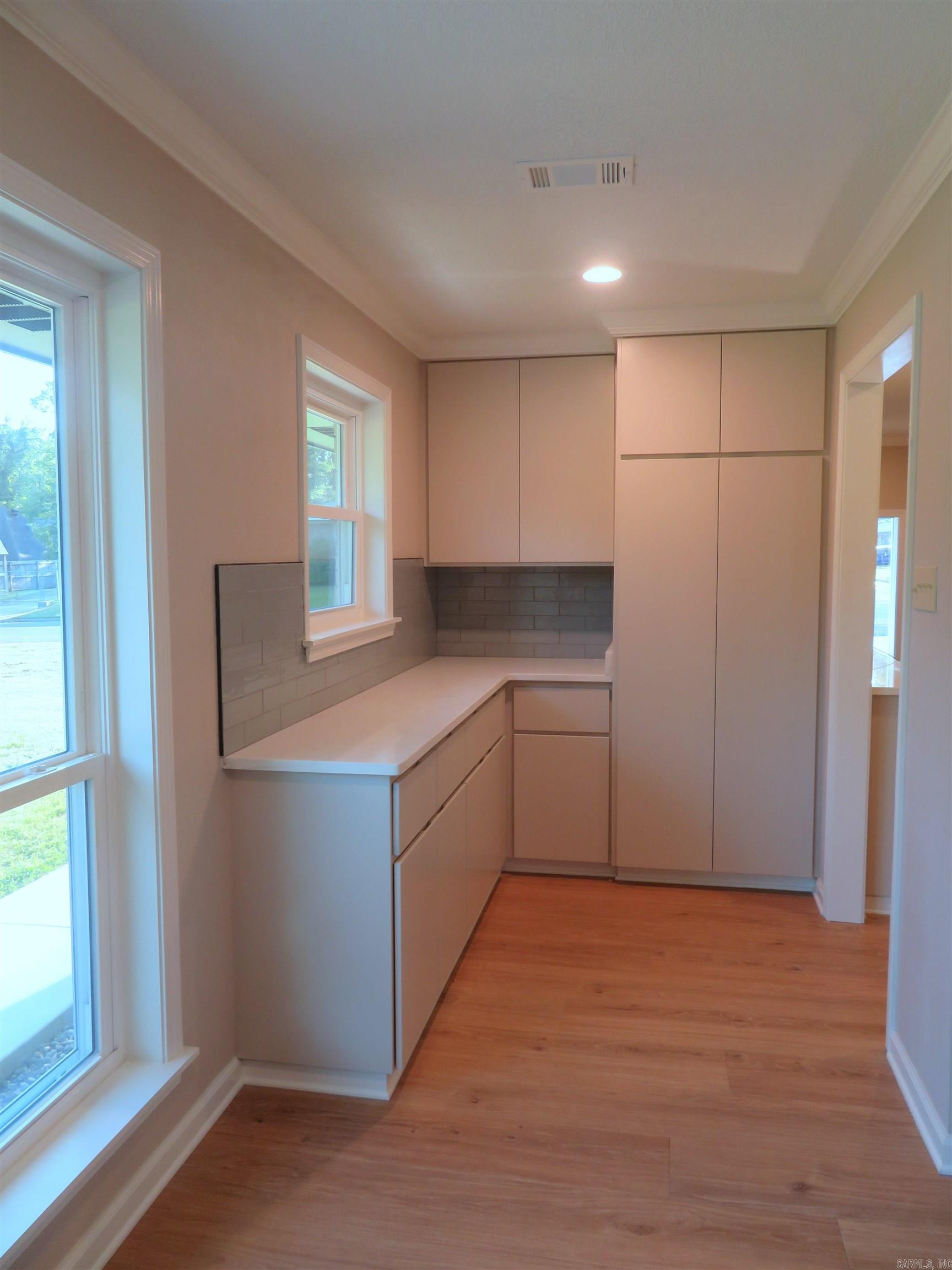 LEEWOOD ADDN - Residential