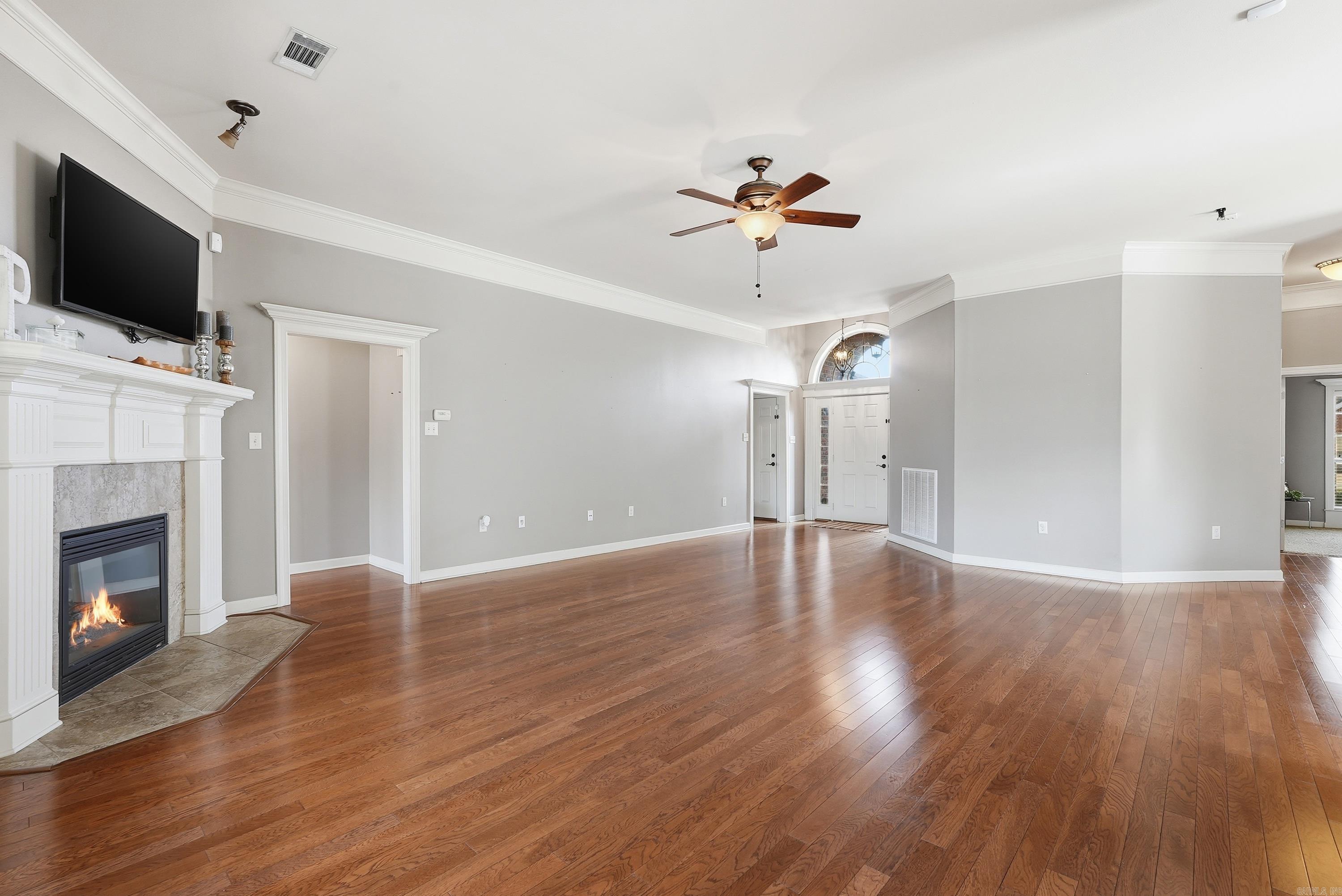 COUNTRY CLUB OF AR-QUARTERS ADDN - Residential