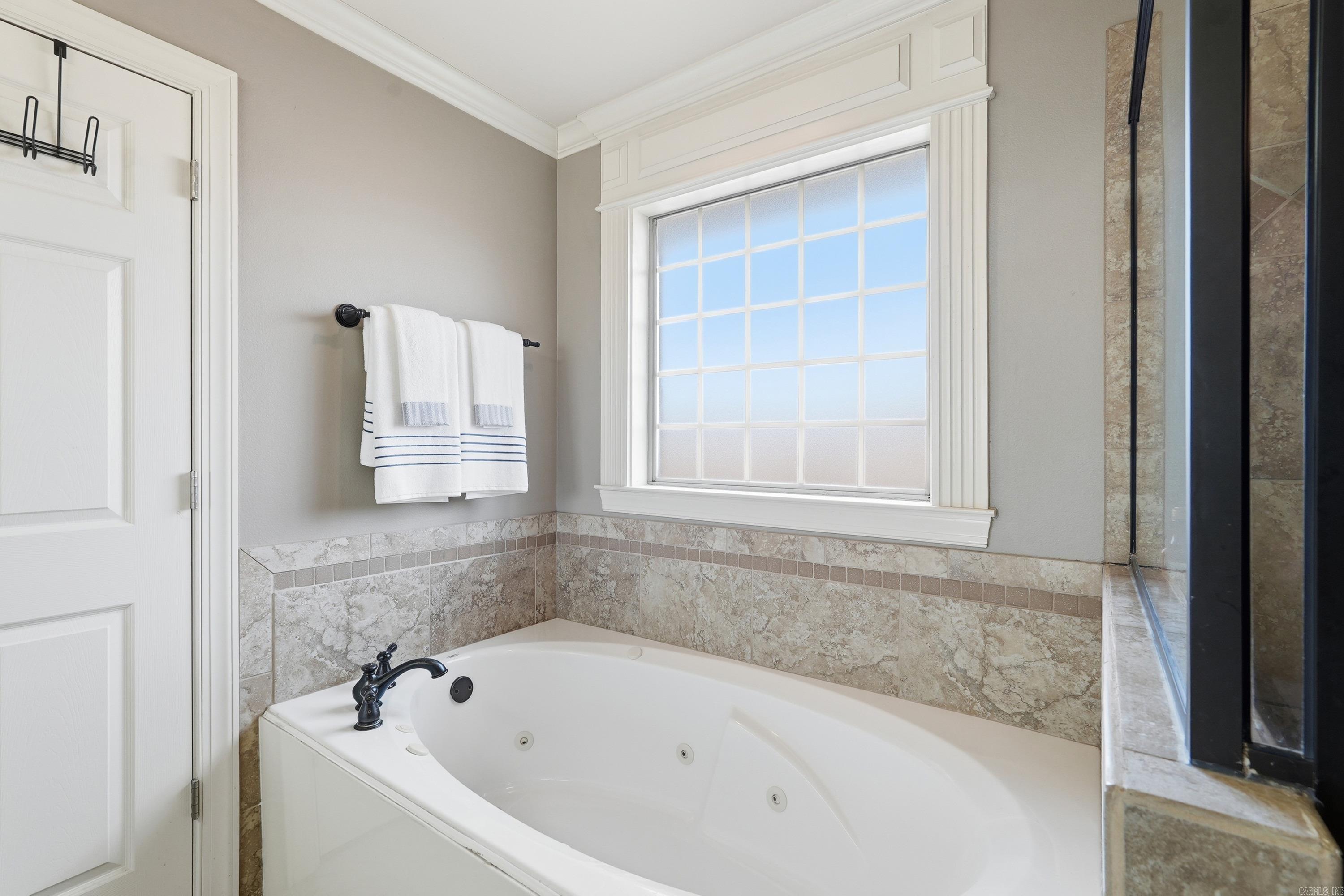 COUNTRY CLUB OF AR-QUARTERS ADDN - Residential