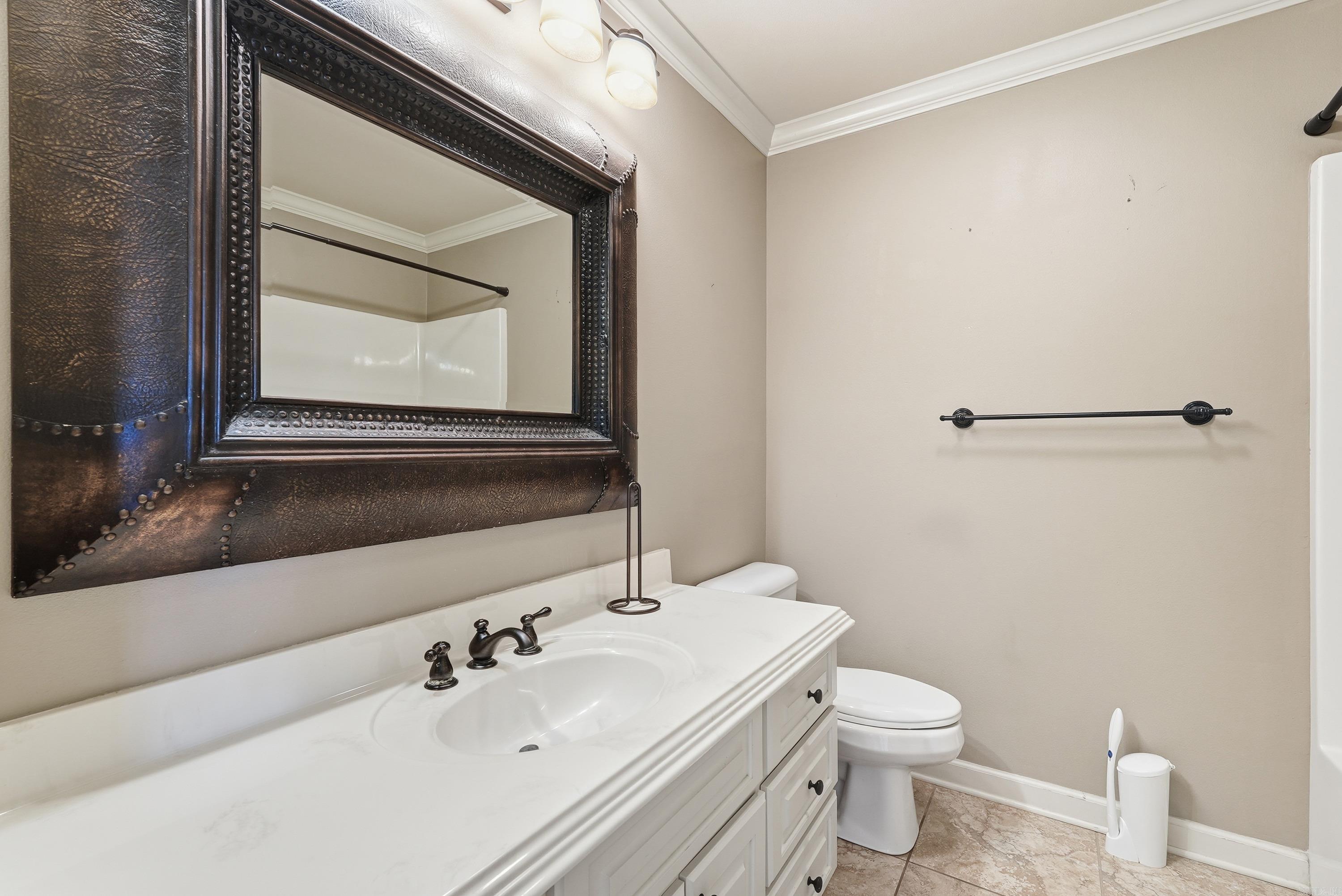 COUNTRY CLUB OF AR-QUARTERS ADDN - Residential