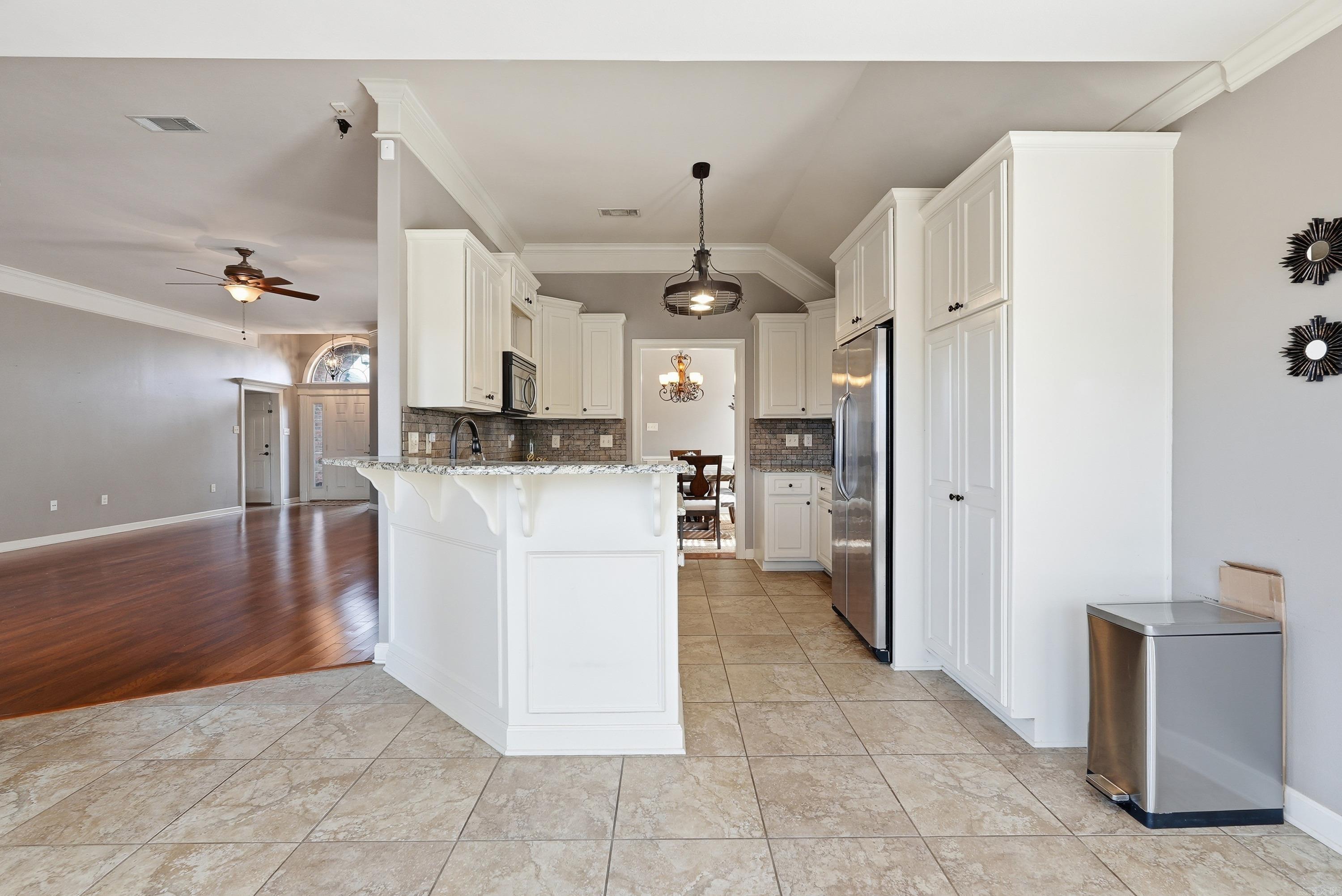 COUNTRY CLUB OF AR-QUARTERS ADDN - Residential