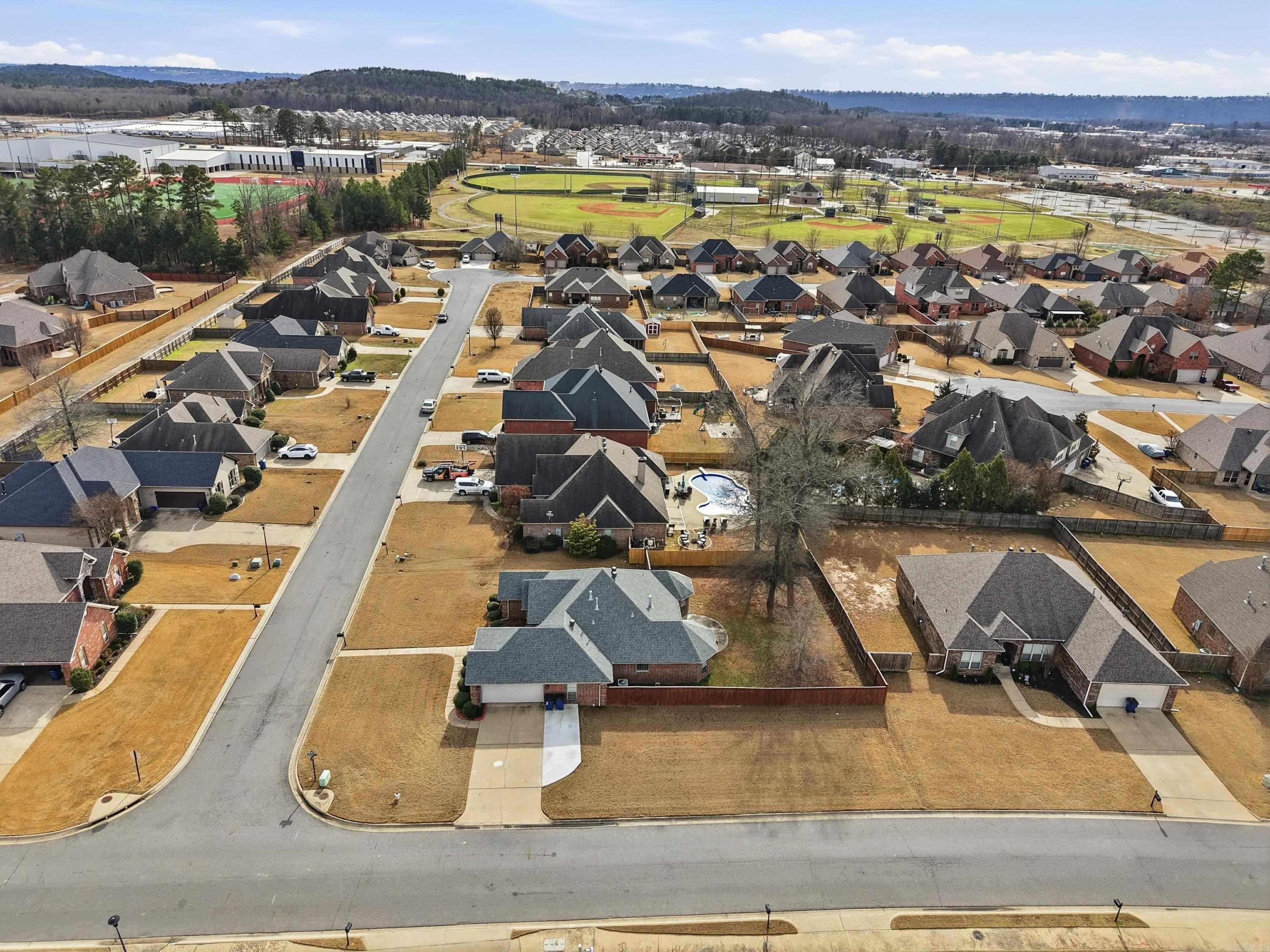 COUNTRY CLUB OF AR-QUARTERS ADDN - Residential