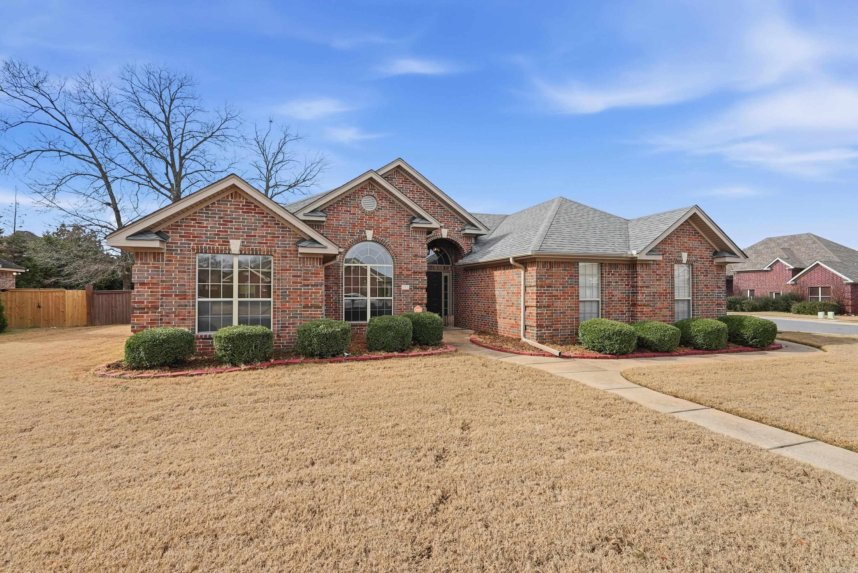 COUNTRY CLUB OF AR-QUARTERS ADDN - Residential