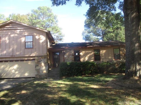 Photo of 10813 Lionel Dr DR, Little Rock, AR 72209 (MLS # 26042164)