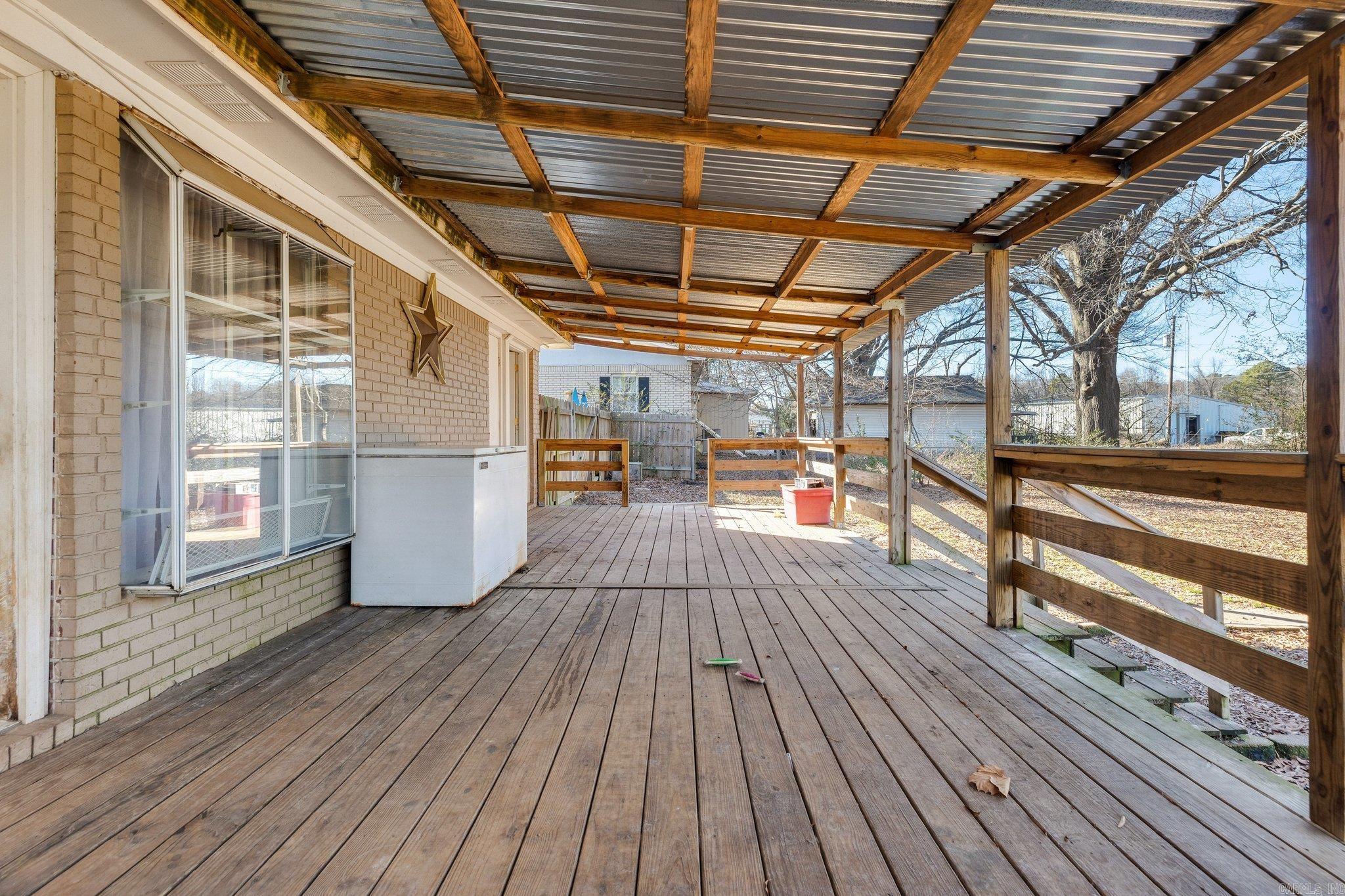 MADDEN - Residential