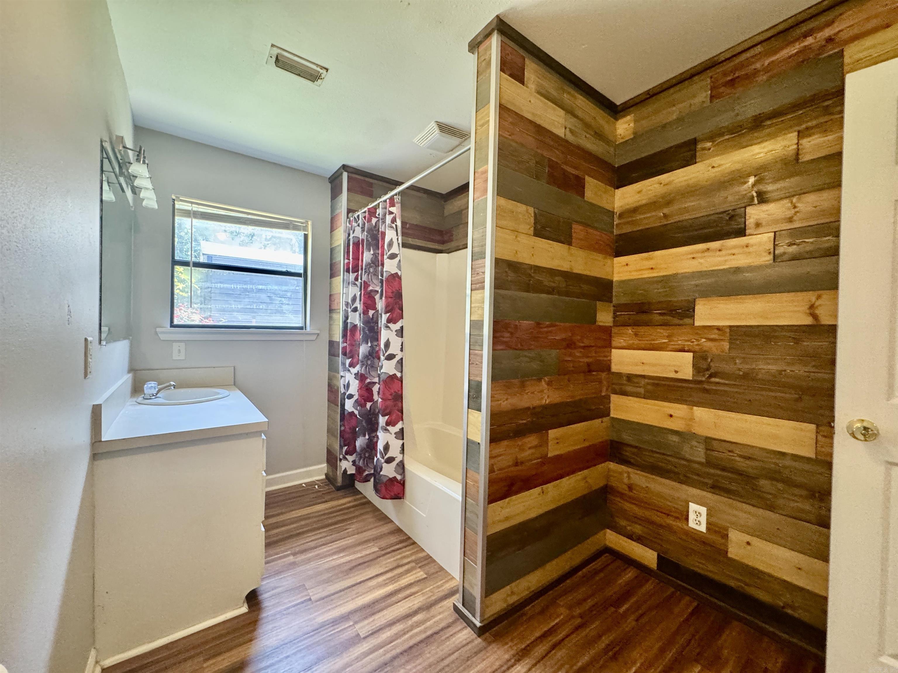 SHORE ACRES - Residential